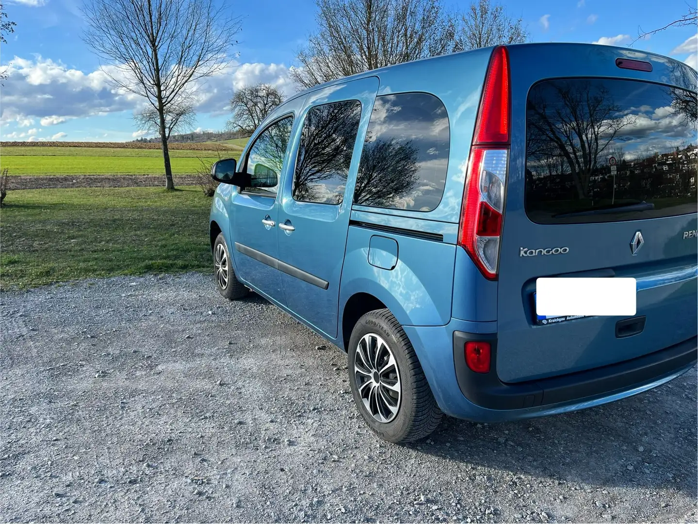 Renault Kangoo Experience Blau - 2