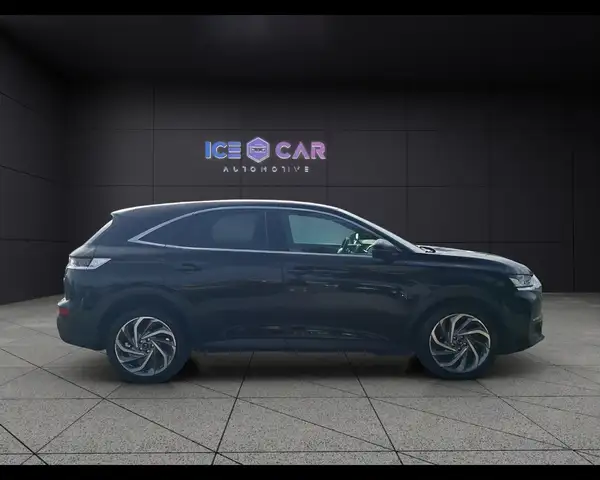 DS Automobiles DS 7 Crossback view 4