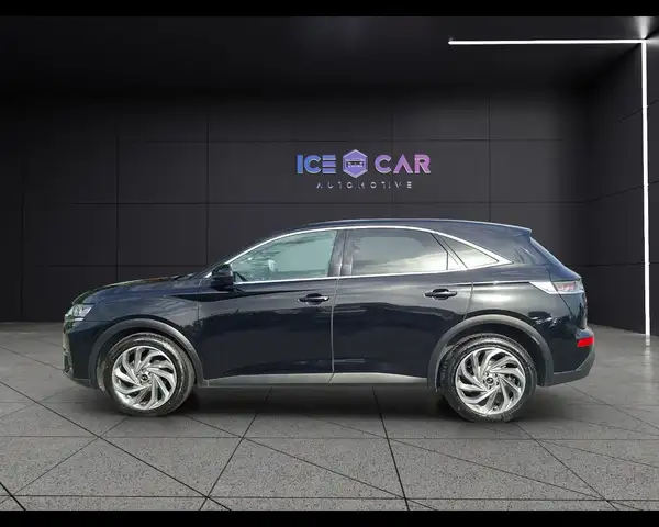 DS Automobiles DS 7 Crossback view 8
