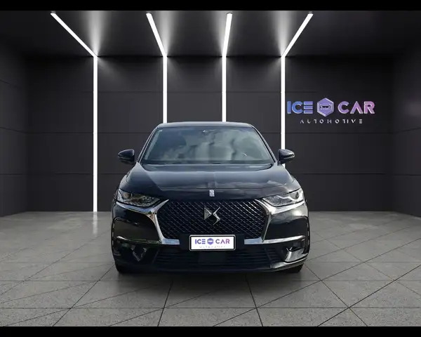 DS Automobiles DS 7 Crossback view 2