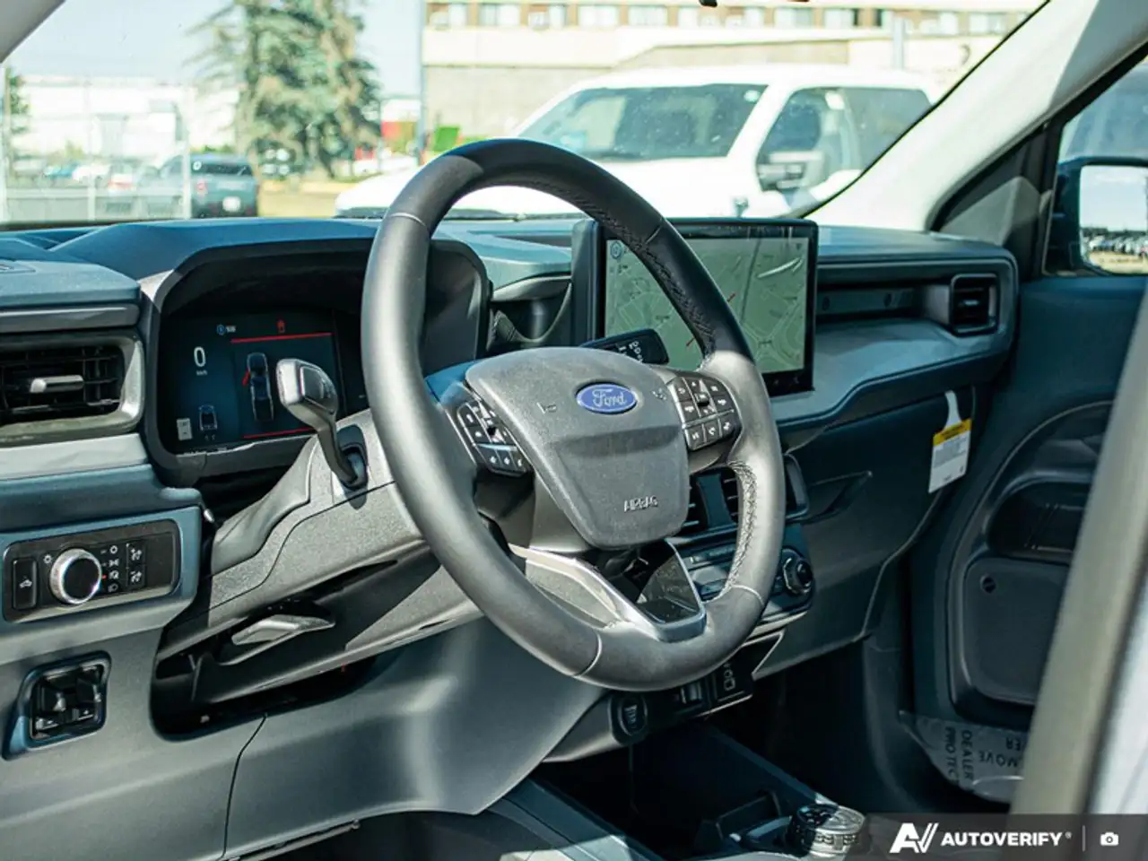Ford Maverick снимка Ford Maverick