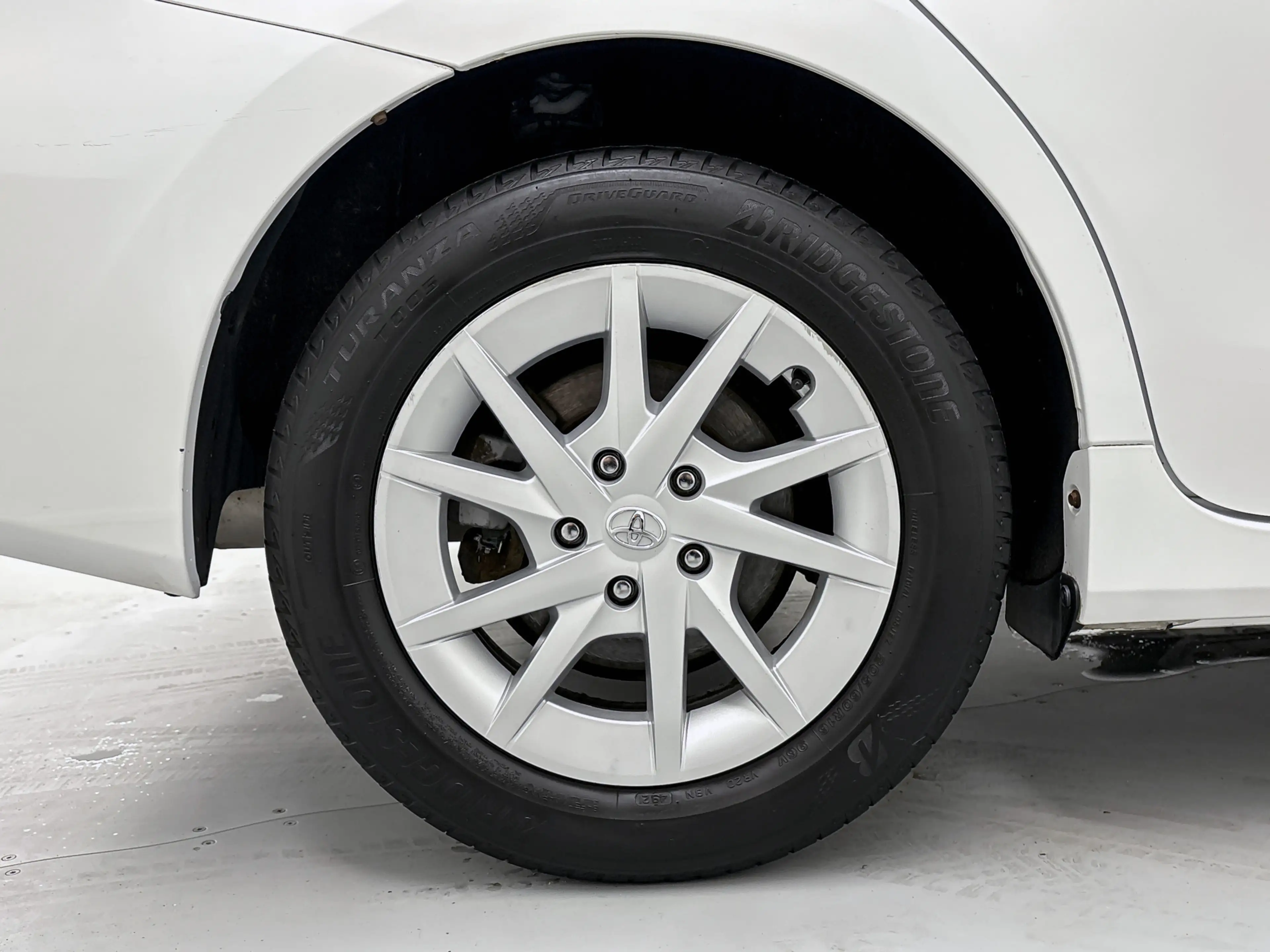 Toyota Prius+ Prius Wagon - 1.8 Aspiration // DEALERONDERHOUDEN — photo 15