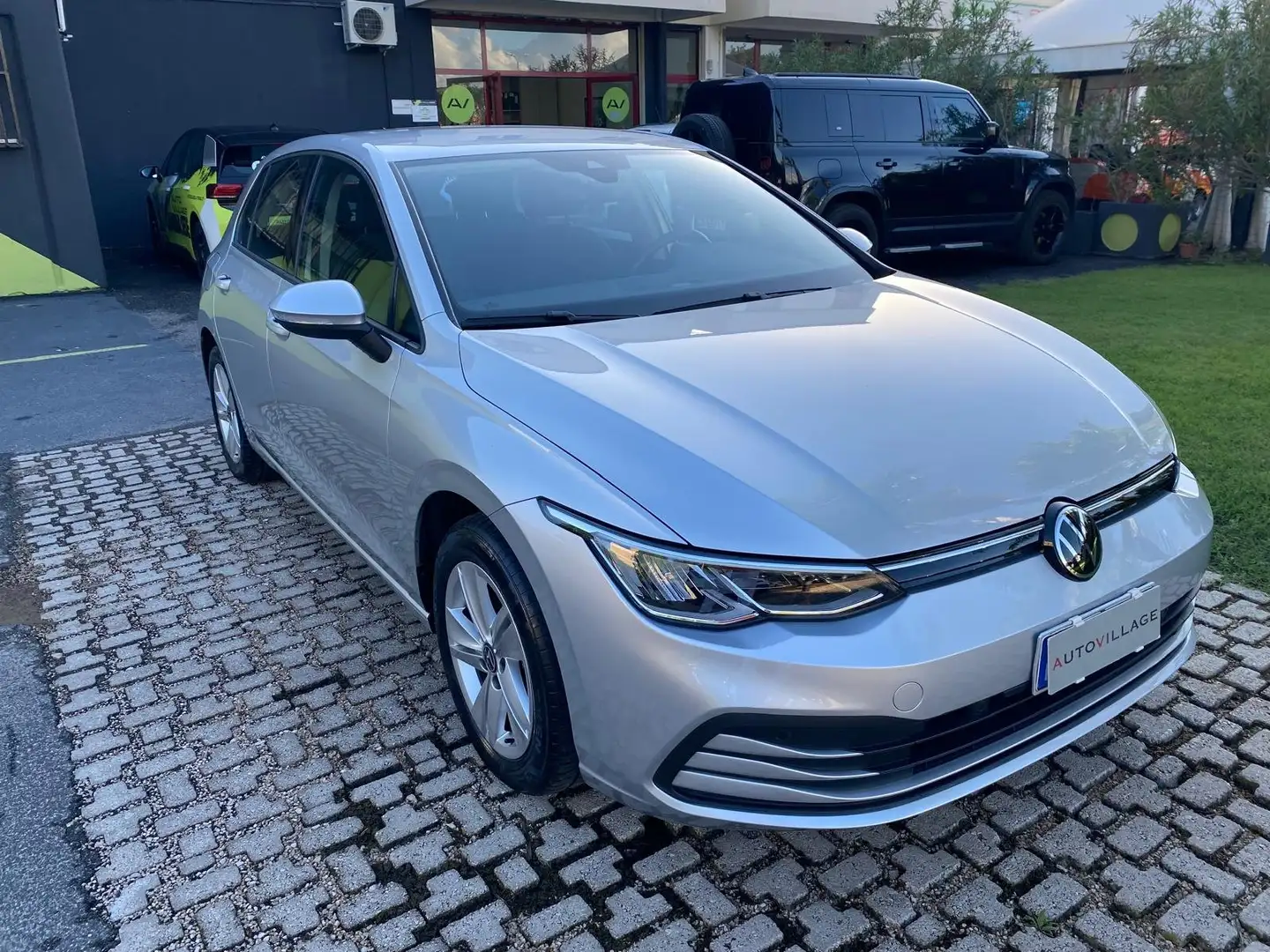 Volkswagen Golf Golf 1.0 etsi evo Life 110cv dsg Argento - 2