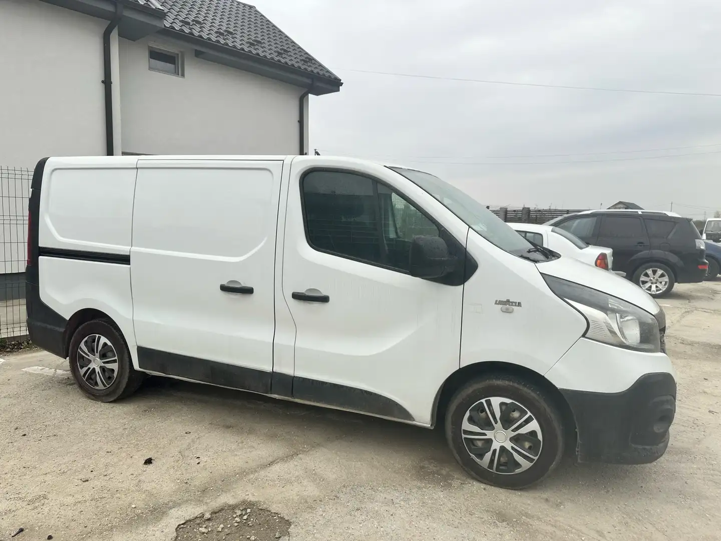 Renault Trafic ENERGY 1.6 dCi 120 Start & Stop Combi L1H1 Express - 2