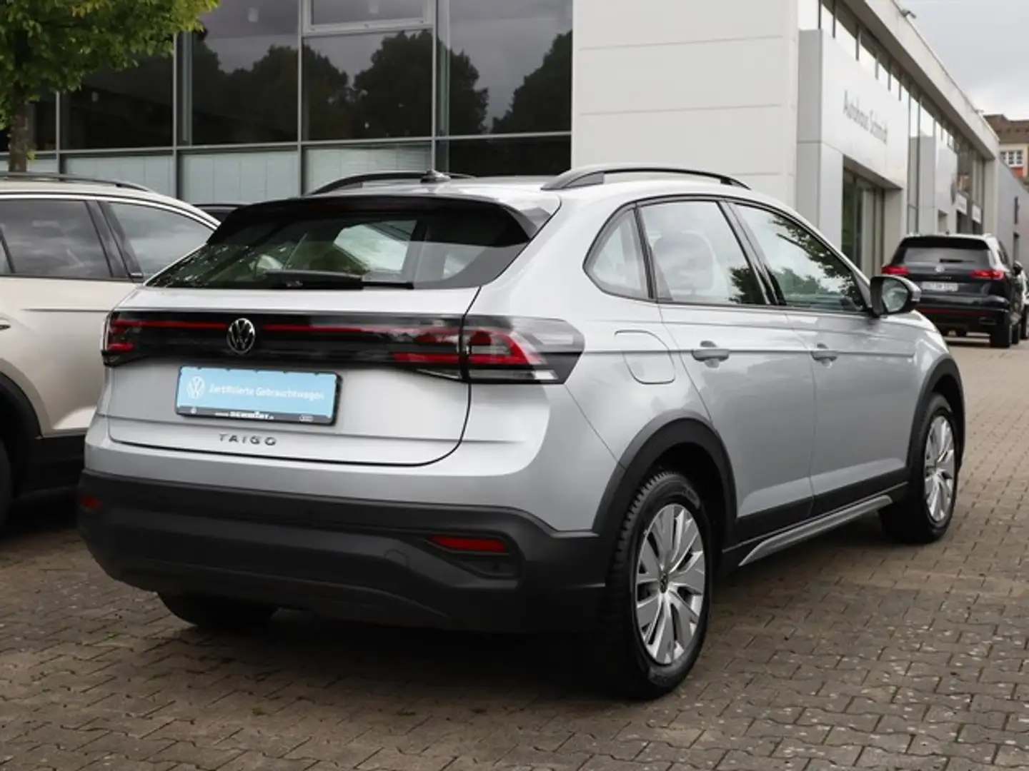 Volkswagen Taigo 1.5TSi Life NaviMedia Sitzheiz. LED Parkpilot Alu Argent - 2