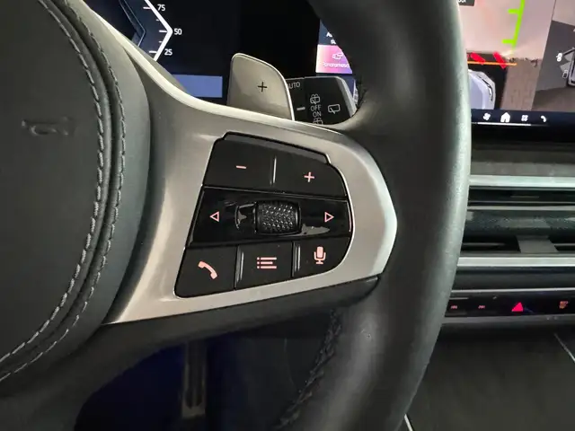 BMW X5 view 15