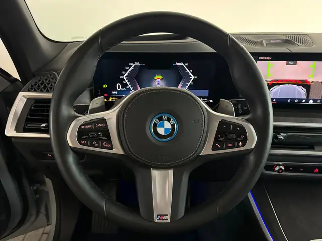 BMW X5 view 14