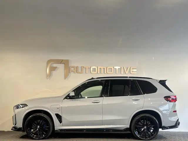 BMW X5 view 7