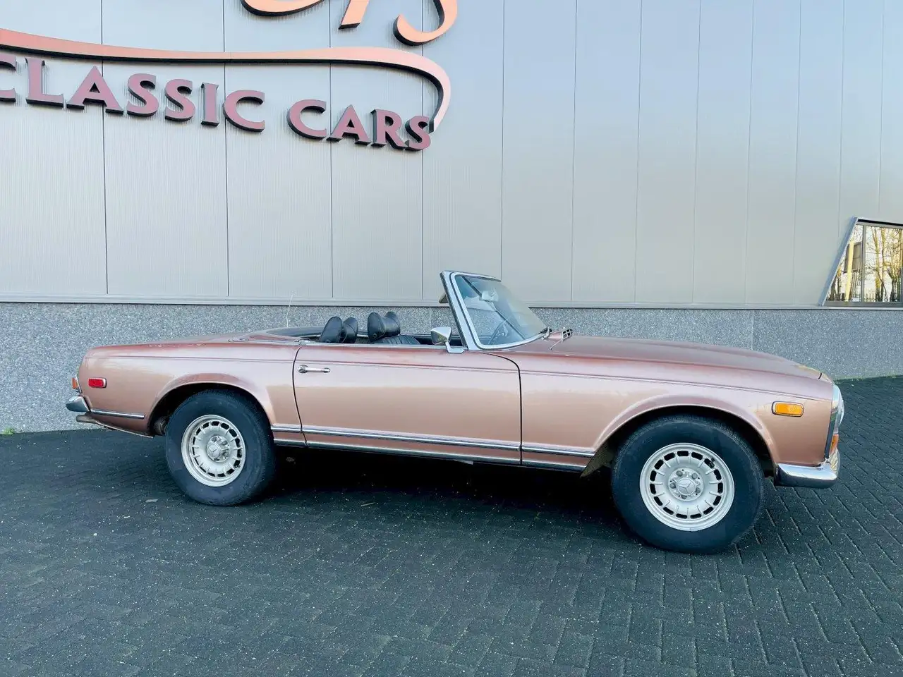 Mercedes-Benz SL 280 W113 Pagode, foto 3