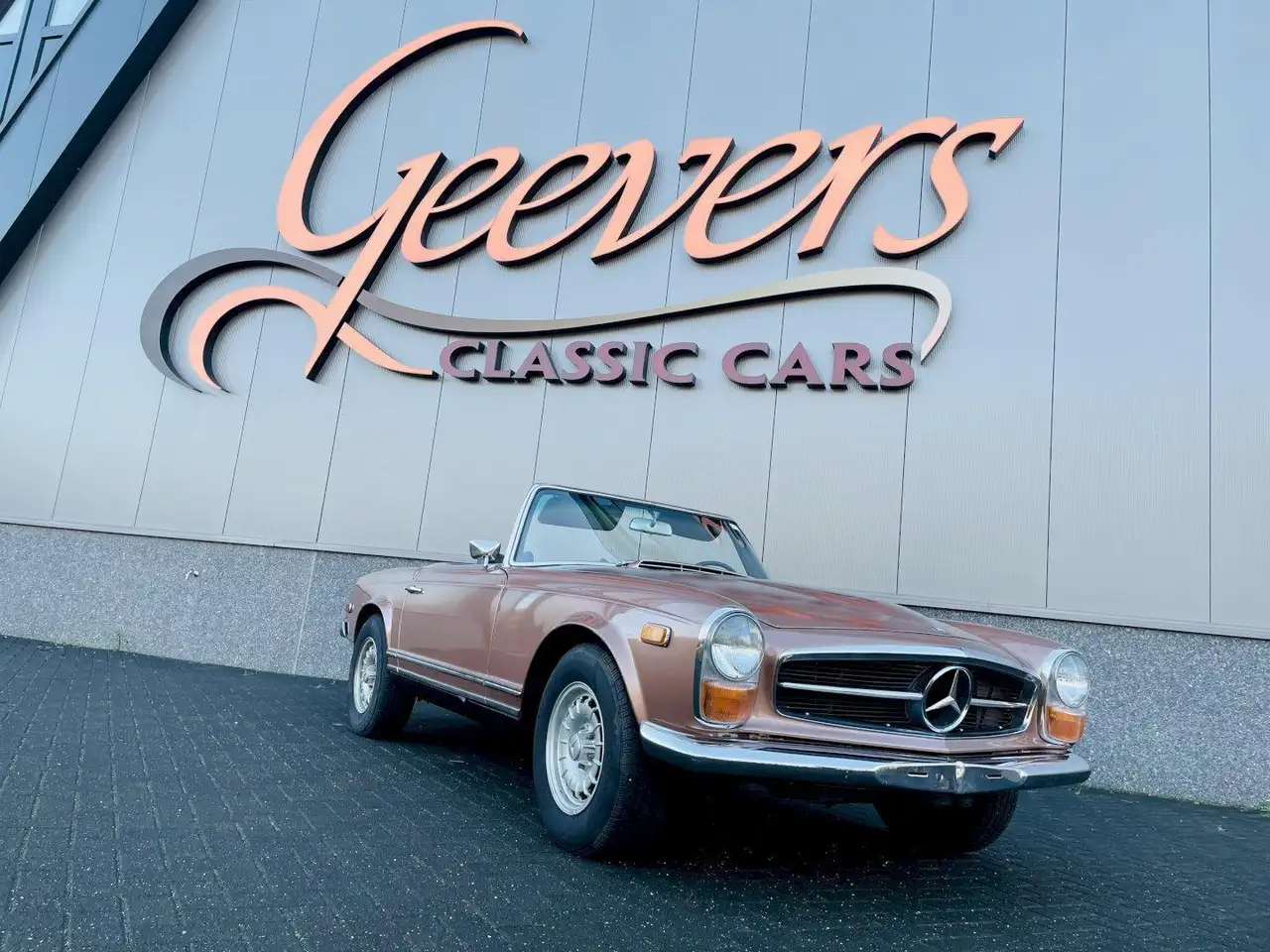 Mercedes-Benz SL 280 W113 Pagode, foto 2