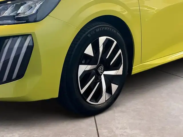 Peugeot 208 view 15