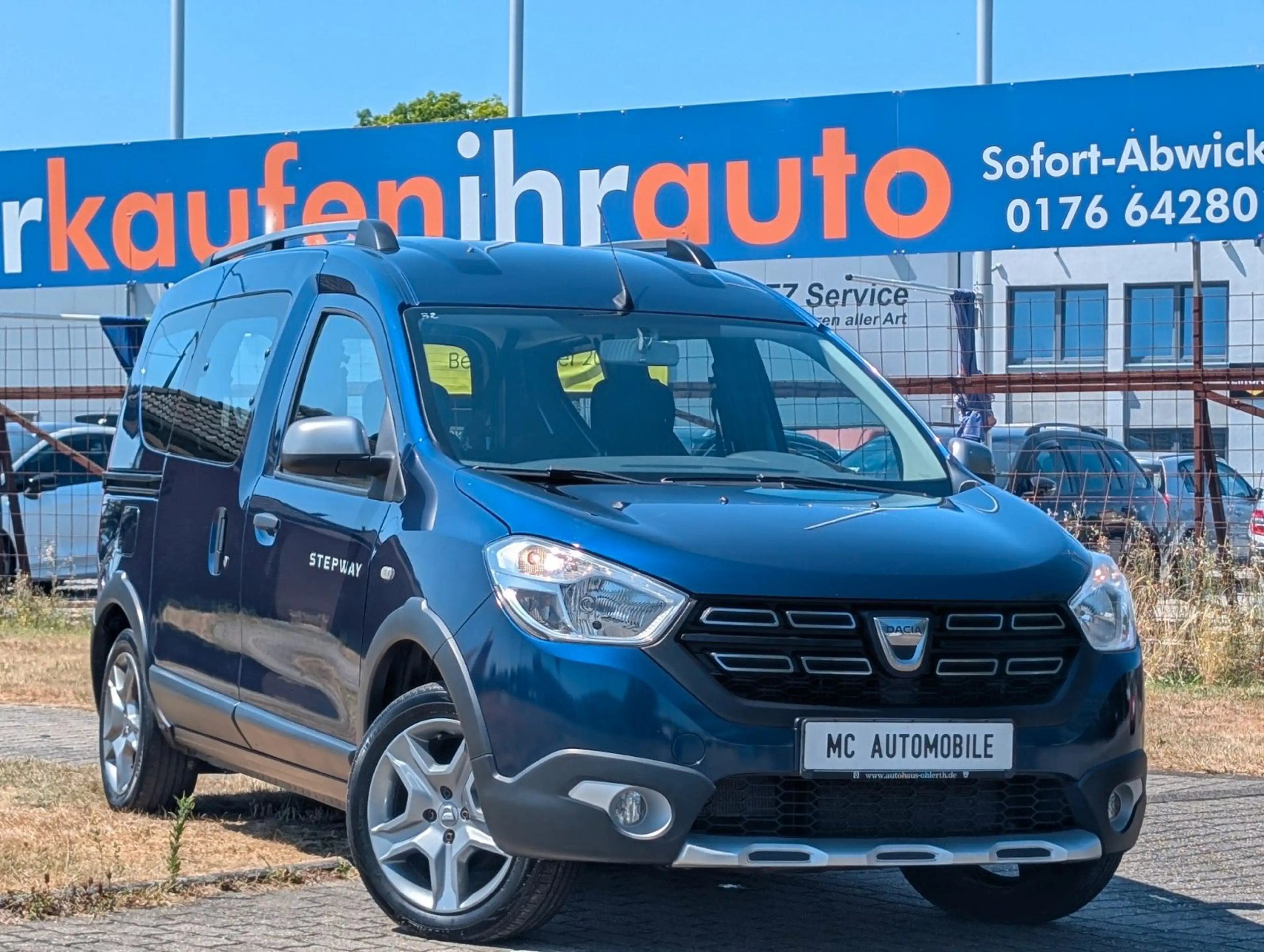 Dacia Dokker Stepway*1-HAND*AHK*KAMERA*PDC*NAVI !! — photo 2