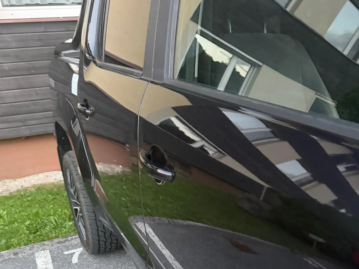 Volkswagen Amarok Amarok DoubleCab Highline BiTDI 4x4 Aut. Highline Schwarz - 1