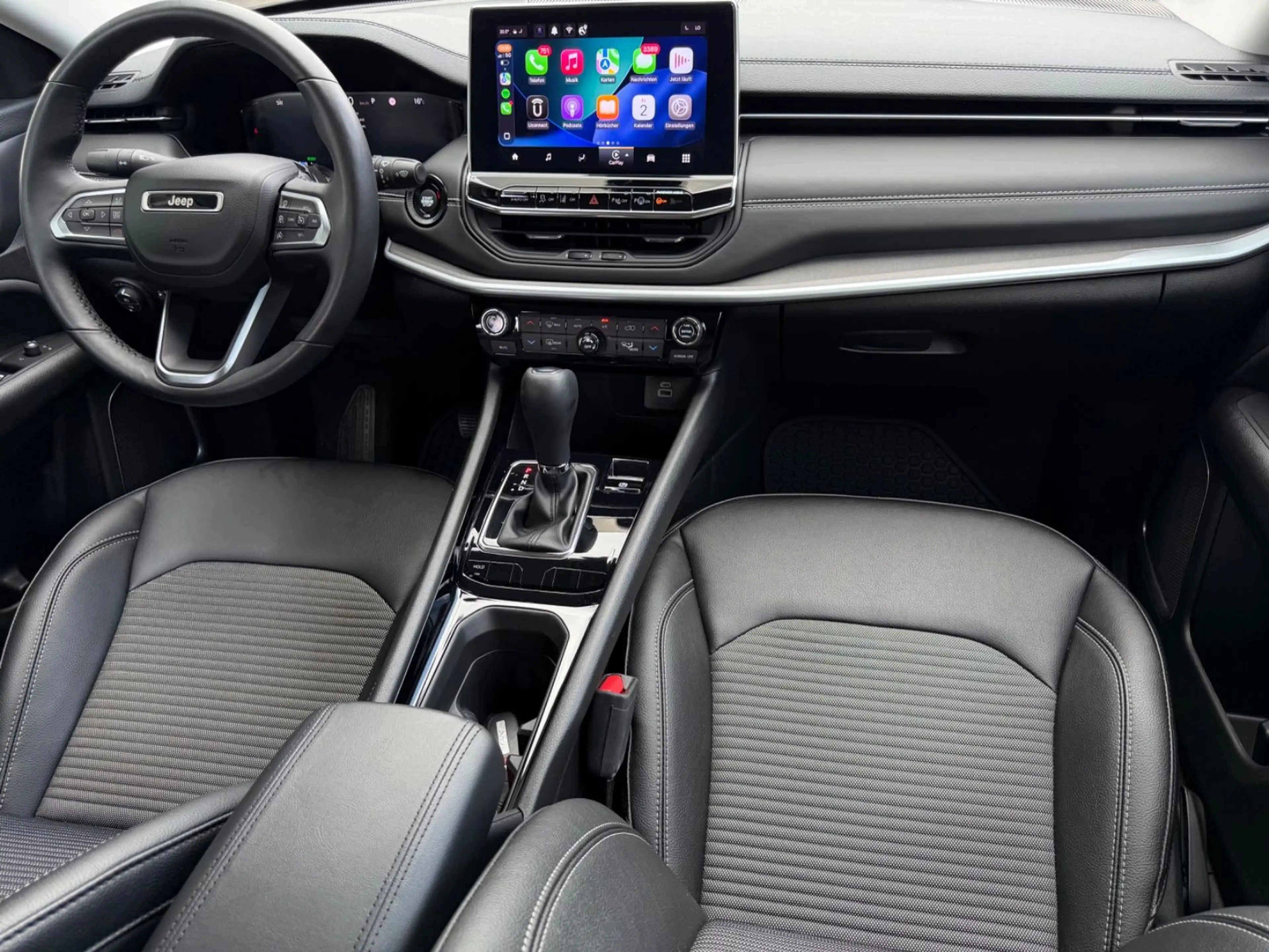 Jeep Compass Altitude Mild-Hybrid FWD*KAMERA*CAPLAY* — photo 14