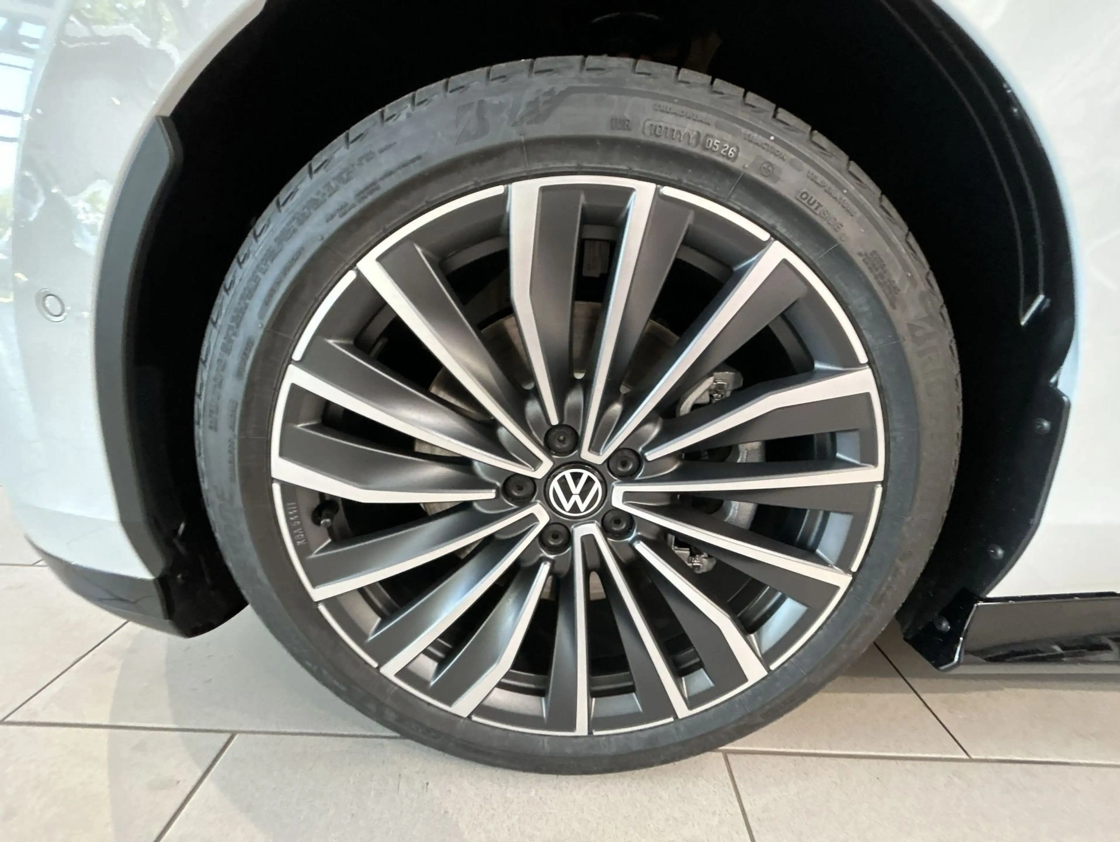Volkswagen ID.7 Tourer Pro S 86 kWh BlackStyle Winterräder IQ.Dri — photo 11
