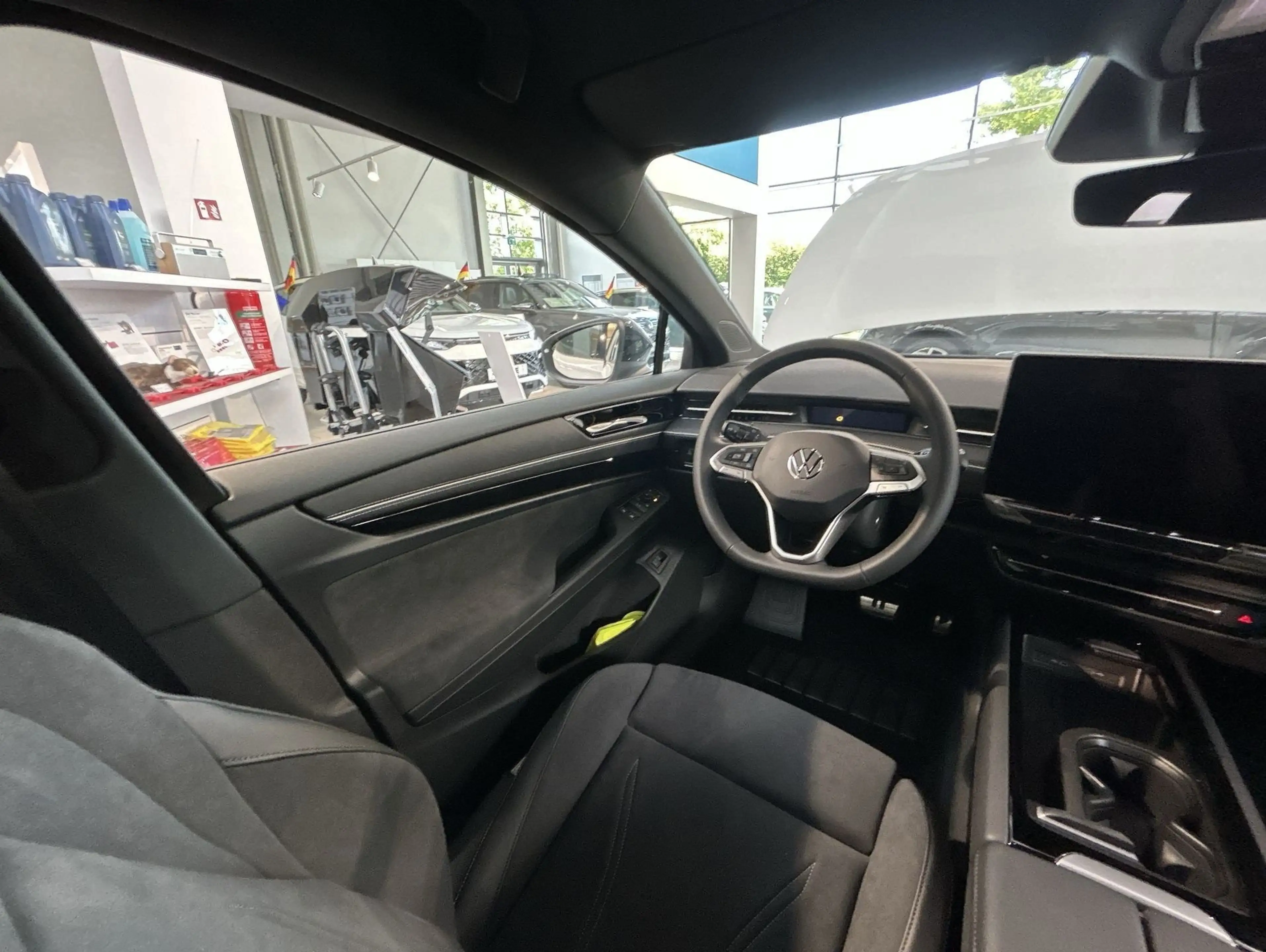 Volkswagen ID.7 Tourer Pro S 86 kWh BlackStyle Winterräder IQ.Dri — photo 10