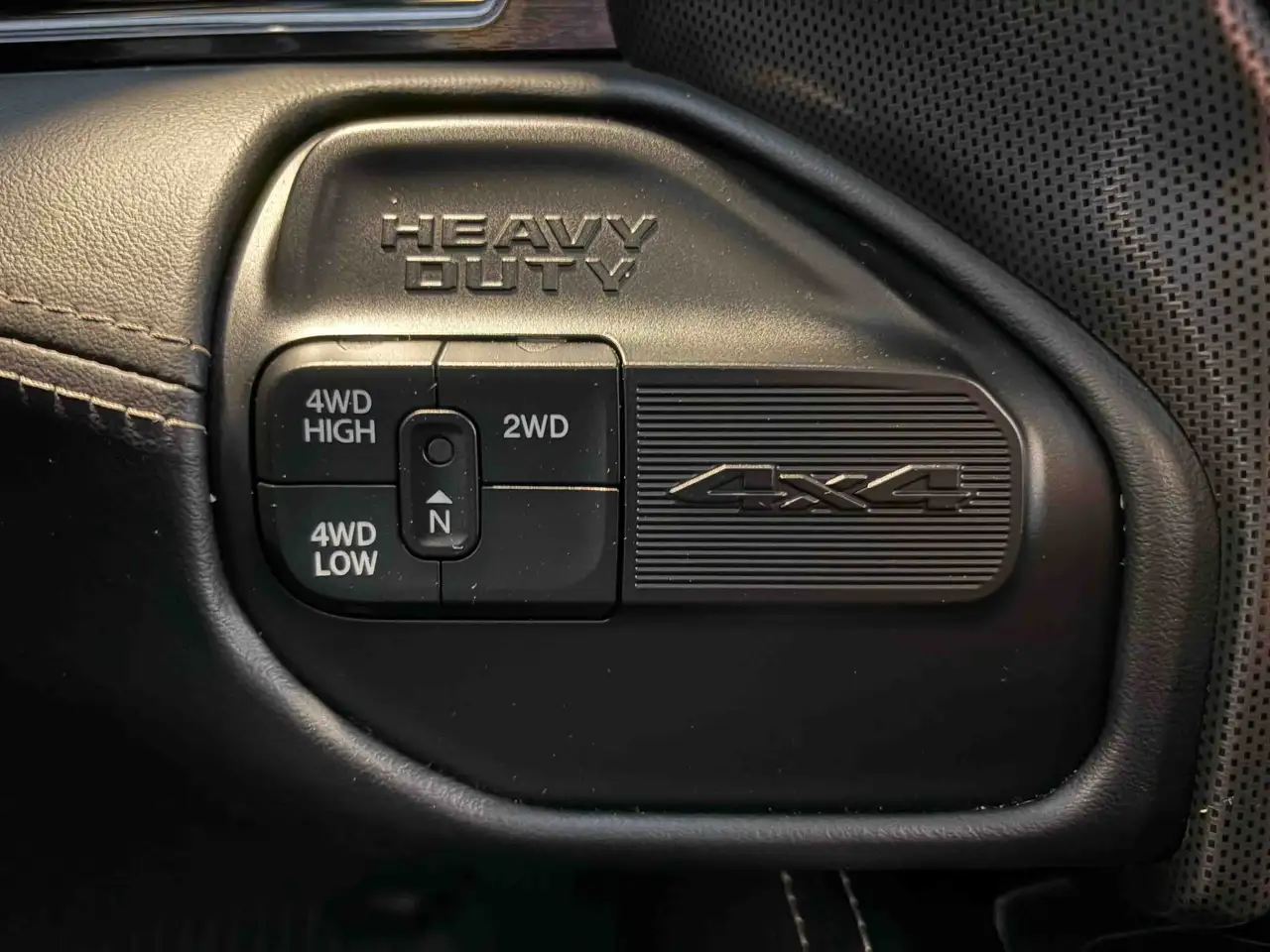 RAM 3500 photo RAM 3500
