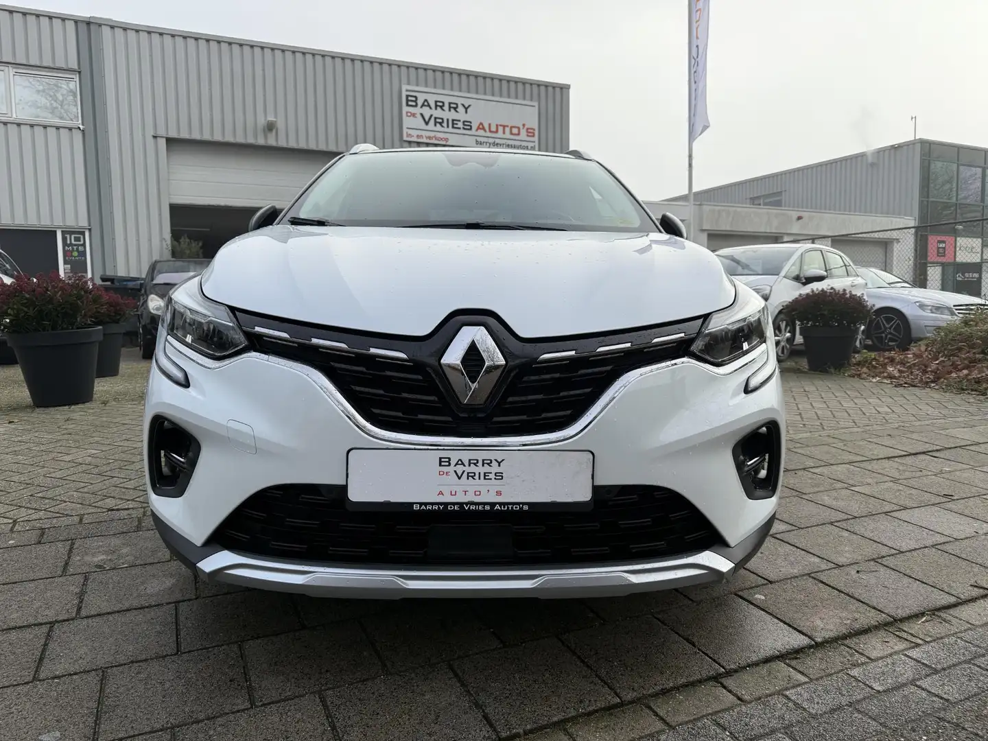 Renault Captur 1.6 E-Tech Plug-in Hybrid 160 Edition One | Afneem Weiß - 2