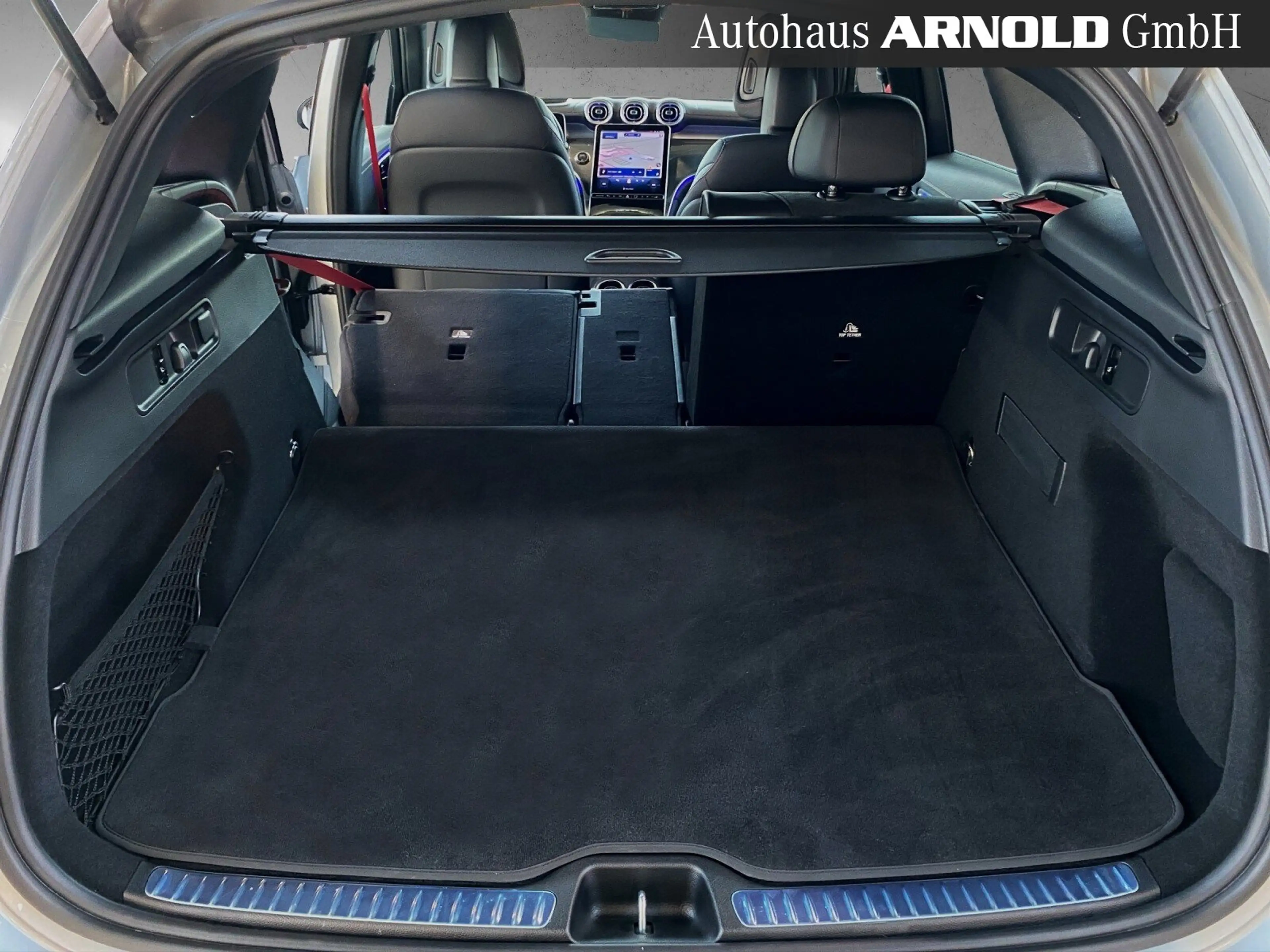 Mercedes-Benz GLC 43 AMG Mercedes-AMG GLC 43 4M Distr Pano AHK Burm 360° — photo 11