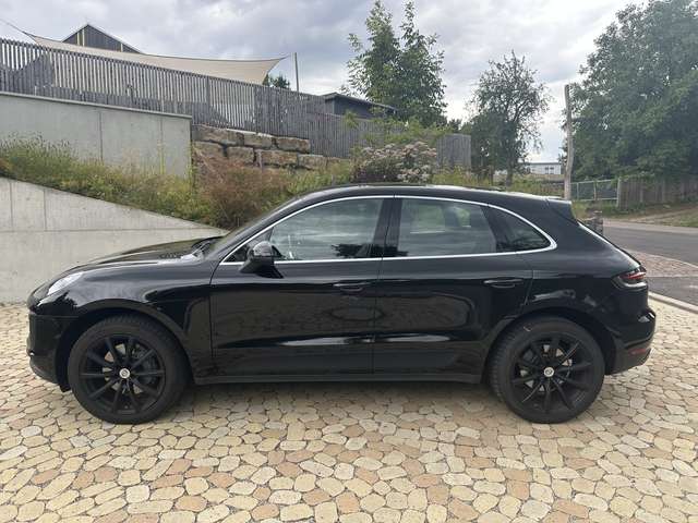 Porsche Macan S