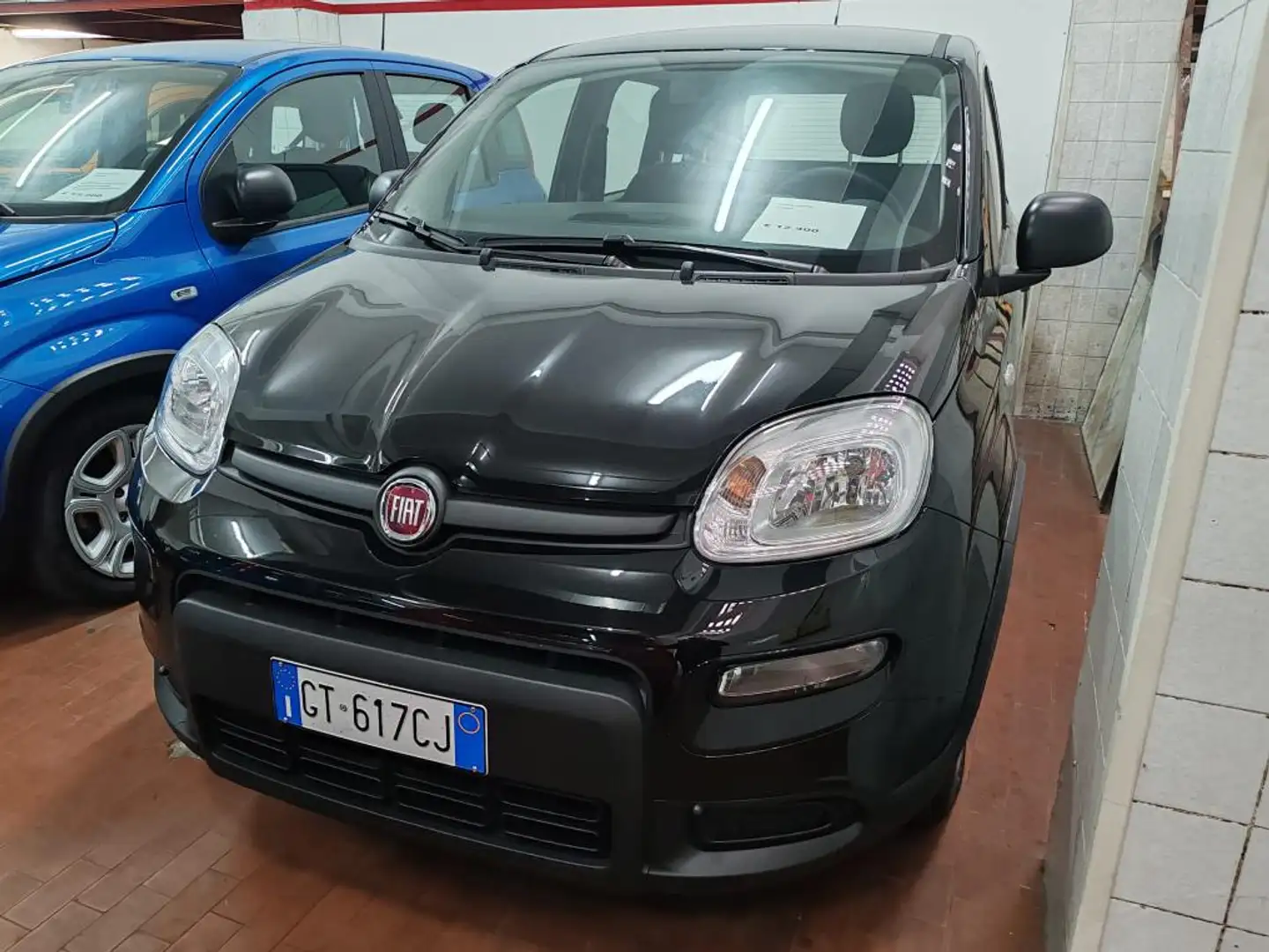 Fiat Panda 1.0 Hybrid 70cv Nero - 2