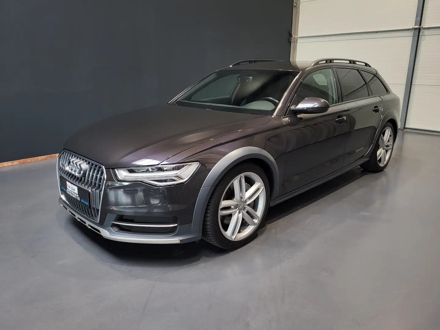 Audi A6 allroad 3.0 TDI *Navi| LED| AHK* Grau - 1