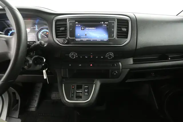 Opel Vivaro-E view 13