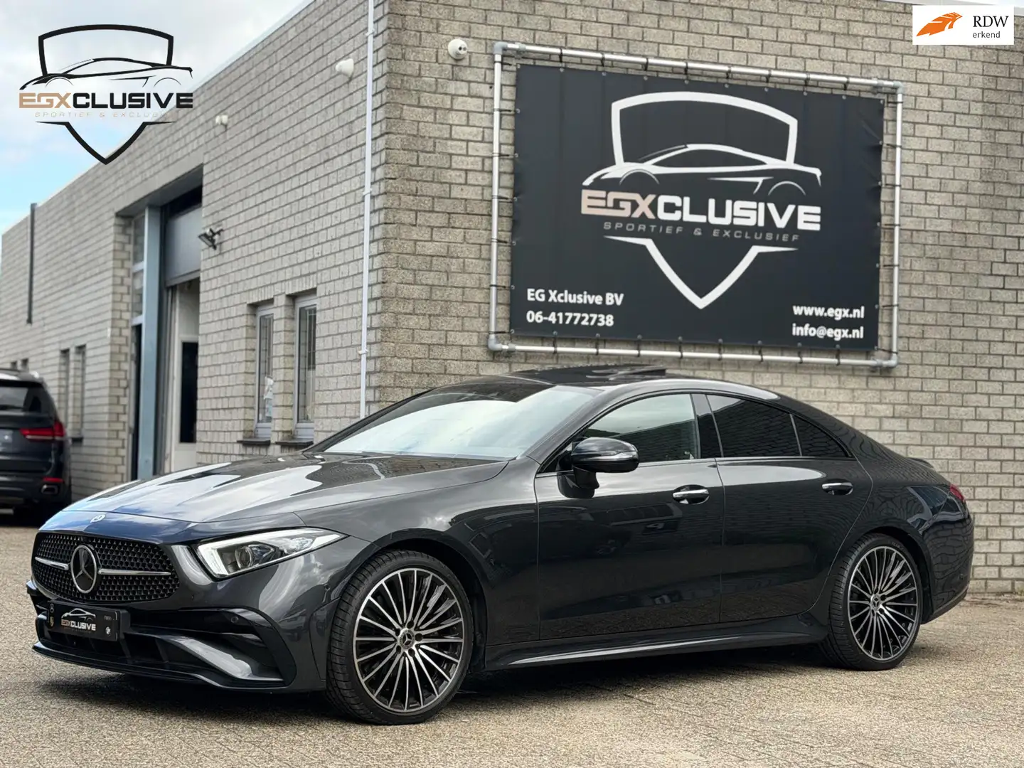 Mercedes-Benz CLS 450 4MATIC Premium Plus Pano/Memory/Burmester Grijs - 1