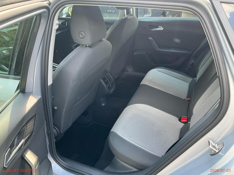 SEAT Leon ST 2.0 TDI DSG Style Navi., Full-Link, Tel., GR... — photo 6