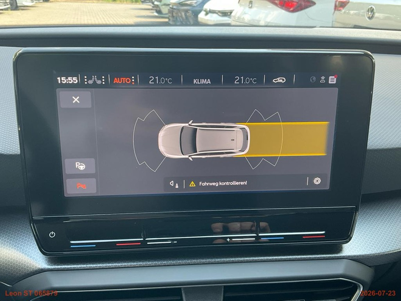 SEAT Leon ST 2.0 TDI DSG Style Navi., Full-Link, Tel., GR... — photo 8