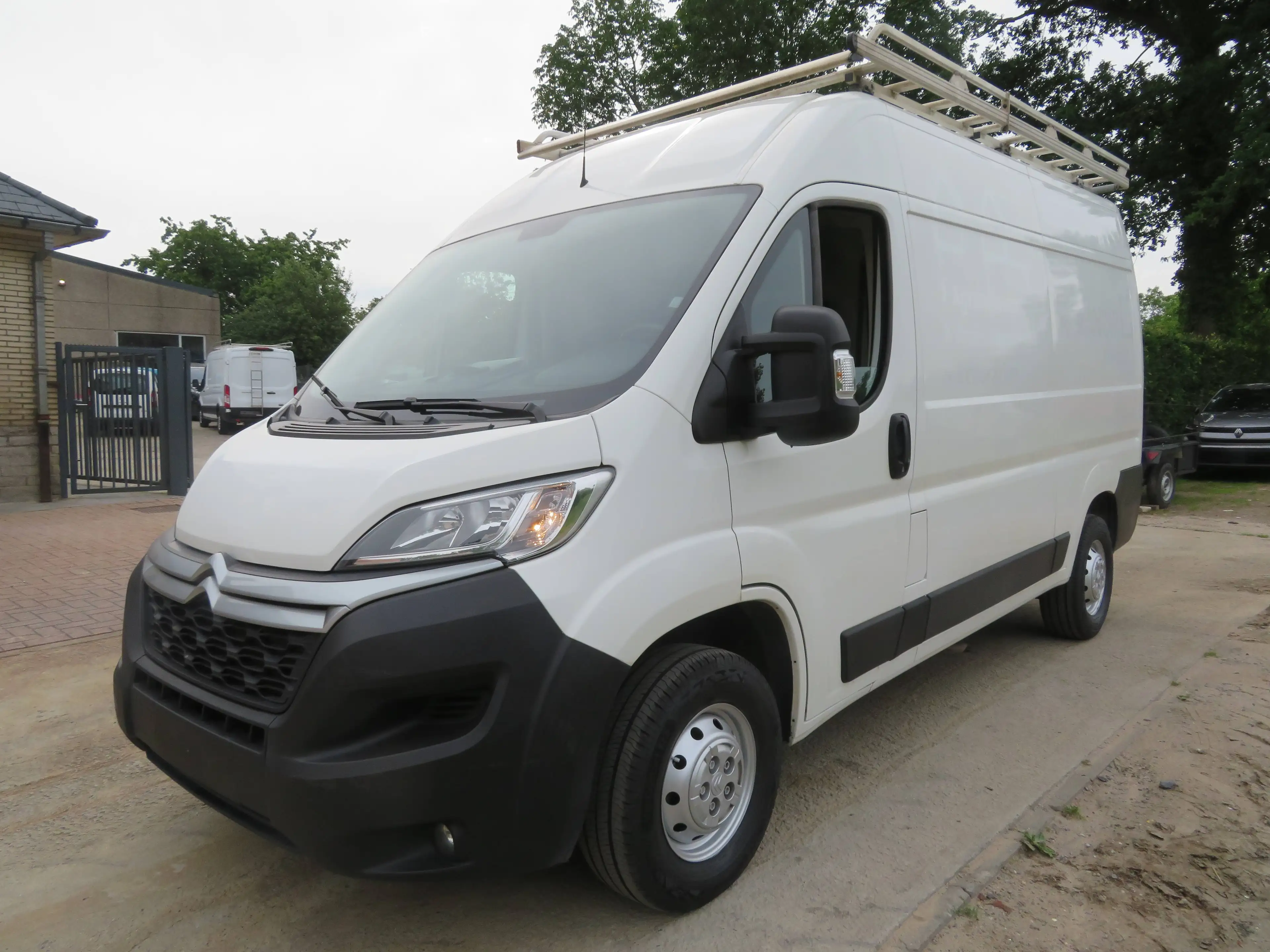 Citroen Jumper 2.2 BlueHDi - L2H2 — photo 3