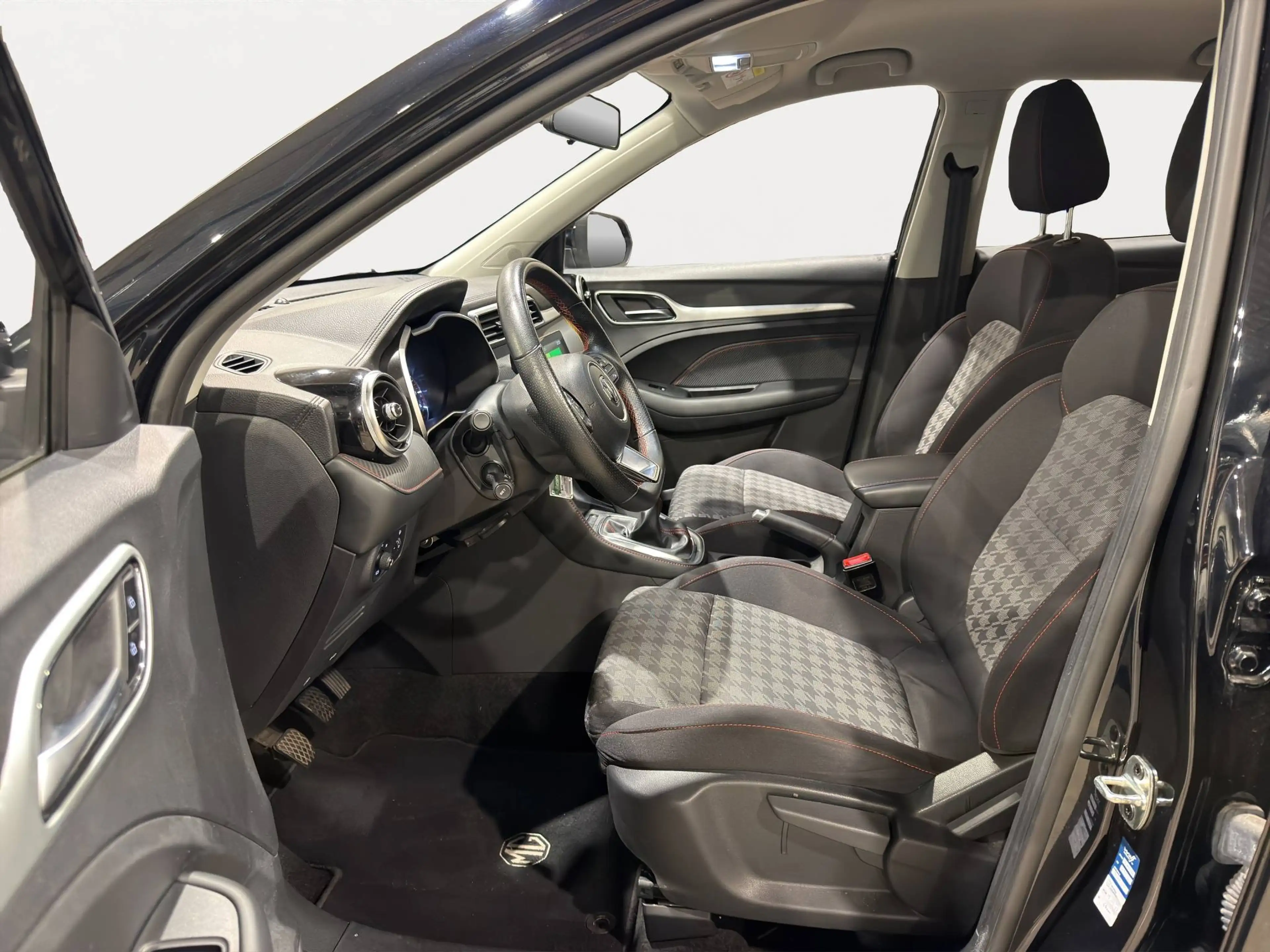 MG ZS ZS 1.5 VTi-Tech Comfort — photo 3