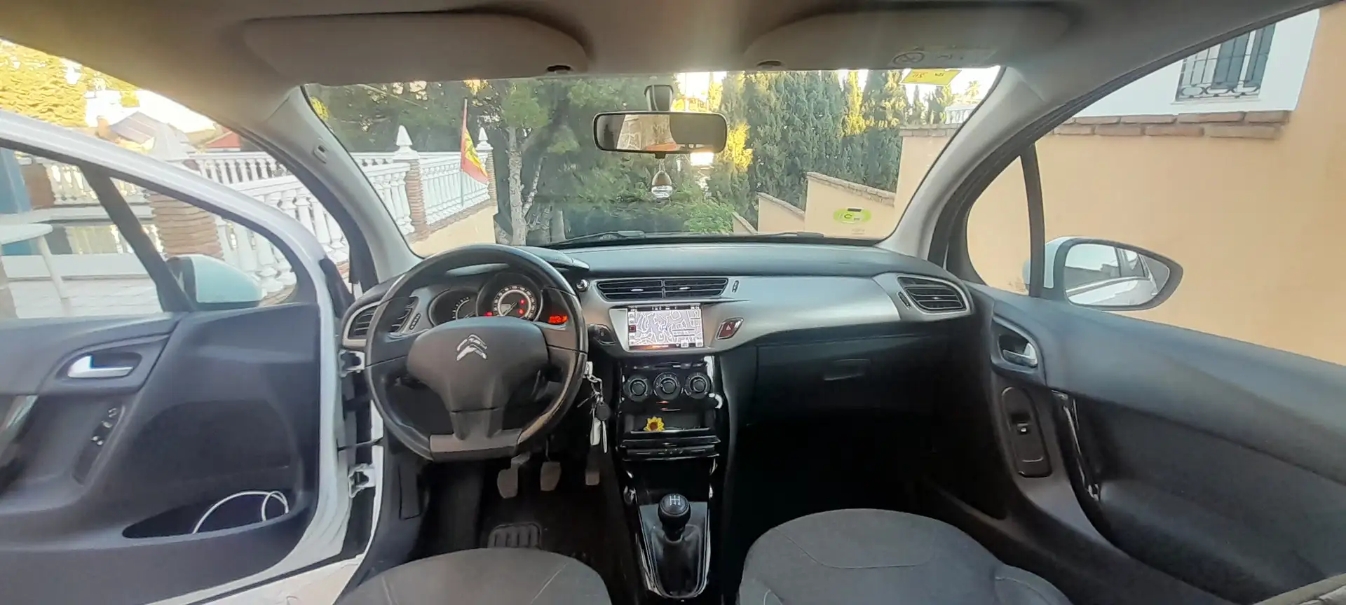 Citroen C3 C3 1.0 PureTech Live Edition 68 Live Edition Blanco - 2