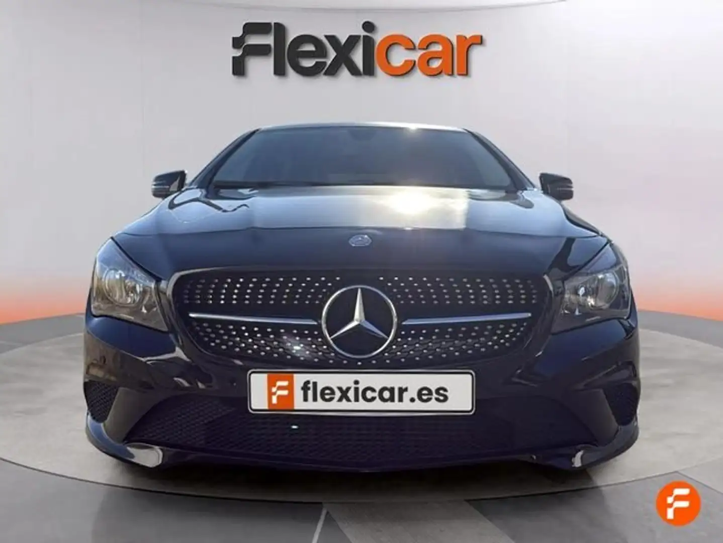 Mercedes-Benz CLA 200 Shooting Brake 200d Negro - 2