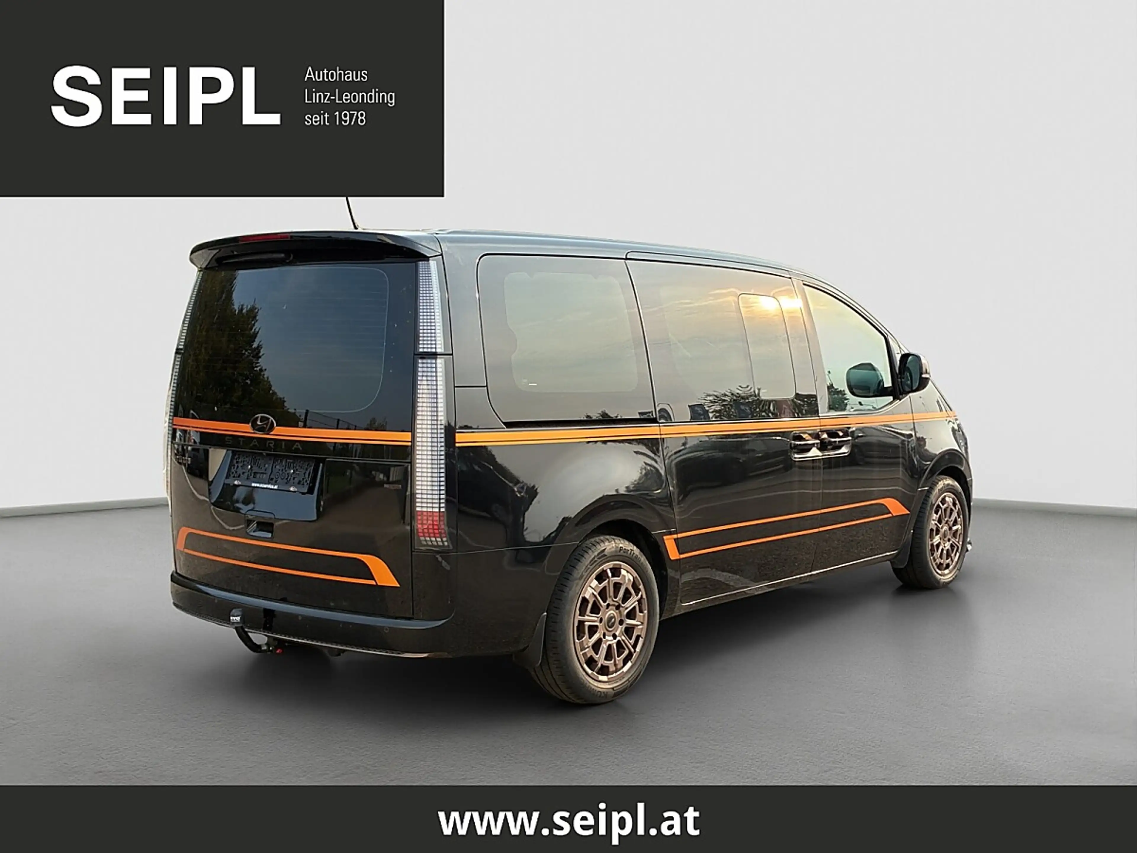 Hyundai STARIA Staria Bus 2,2 CRDi Luxury Line 4WD DCT Aut.*VE... — photo 5