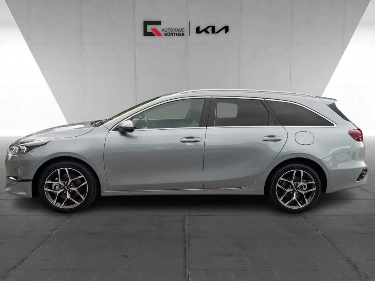 Kia Ceed SW / cee'd SW Sportswagon Ultimate Edition 1.5 T-GDI DCT Design Silber - 2