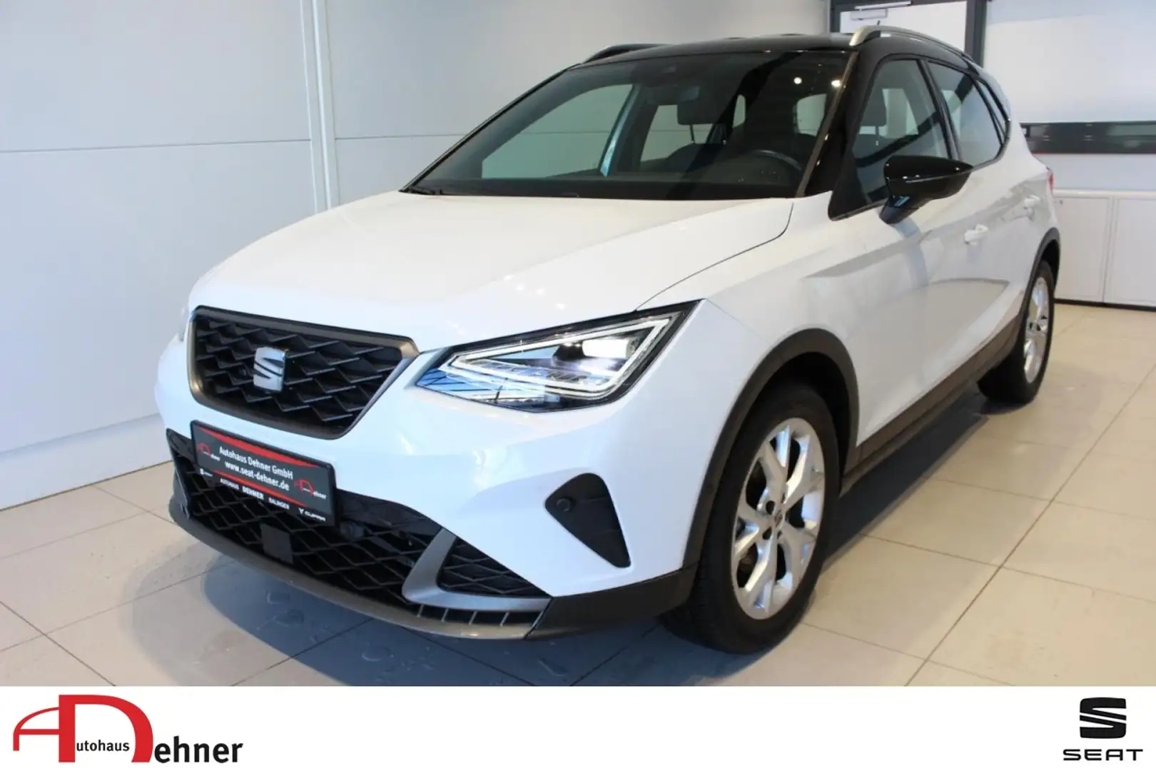 SEAT Arona FR PRO 1.0 TSI DSG 4JGAR+FA XL+RKAM+KESSY Klima Weiß - 1