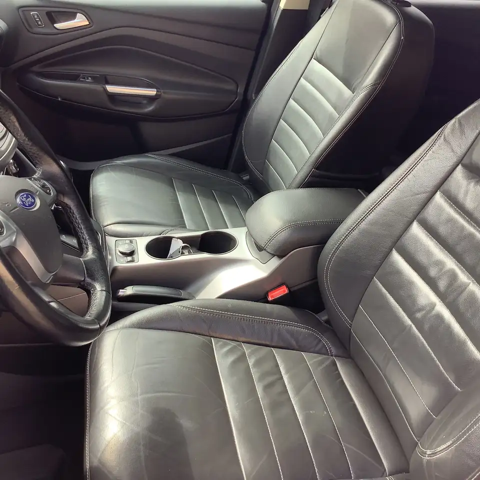 Ford Escape photo Ford Escape