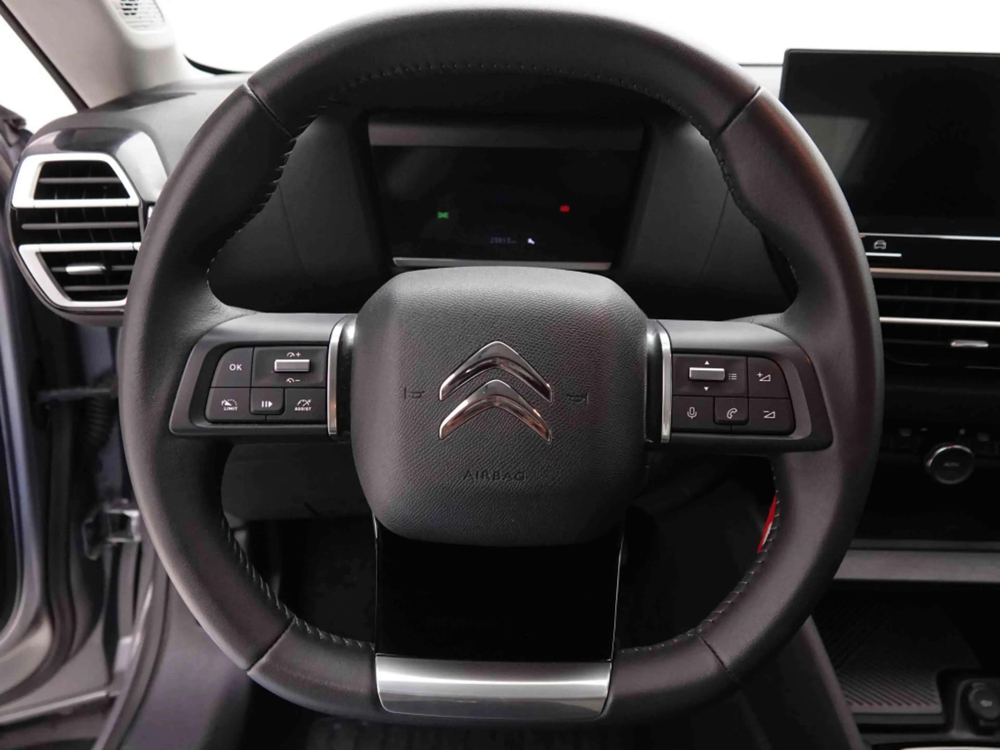 Citroen C4 X 1.2 T 100 You | GPS by App — photo 9