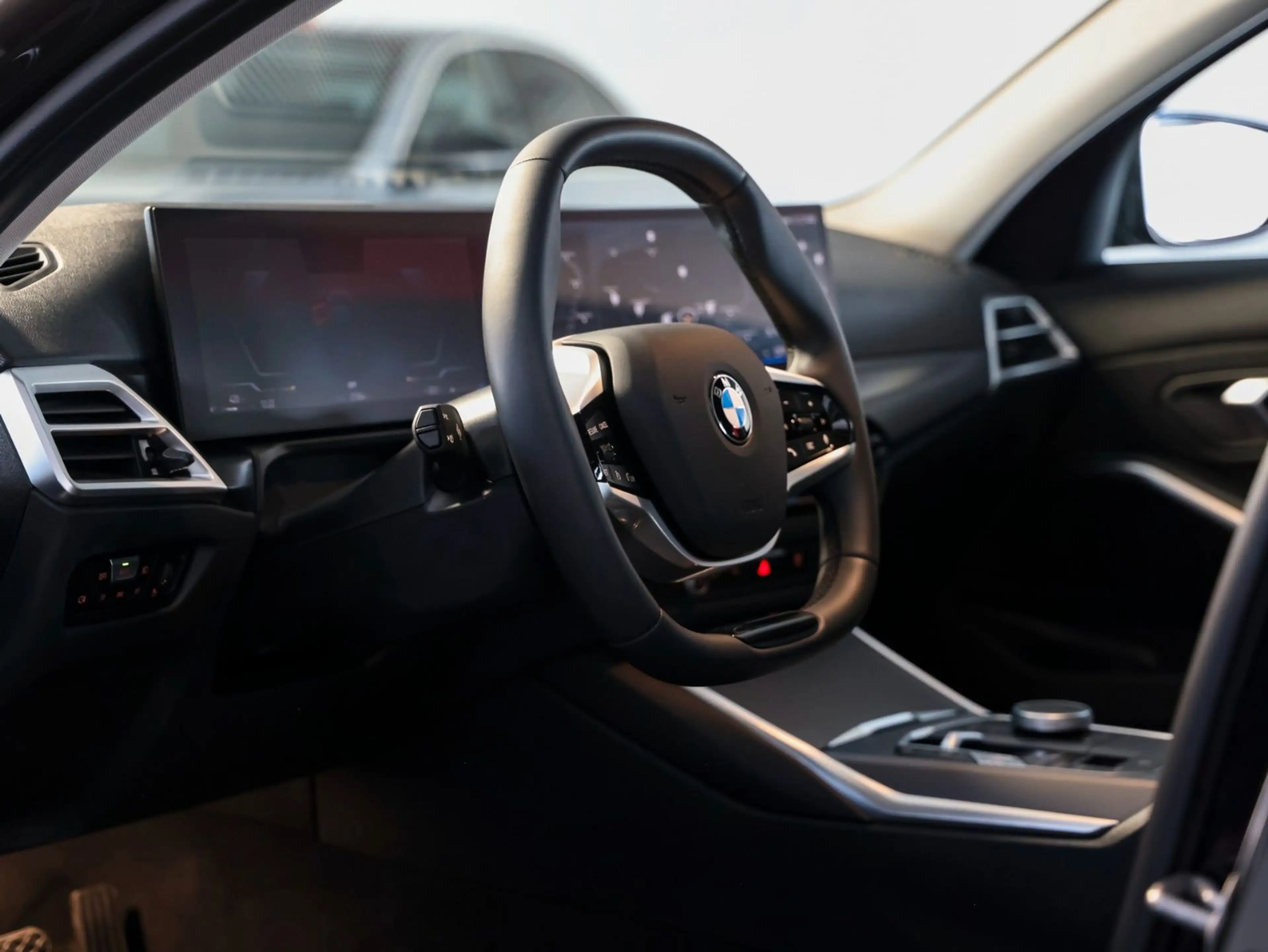 BMW 318 d Touring *LED-DAB-KAMERA-SHADOWLINE* — photo 13