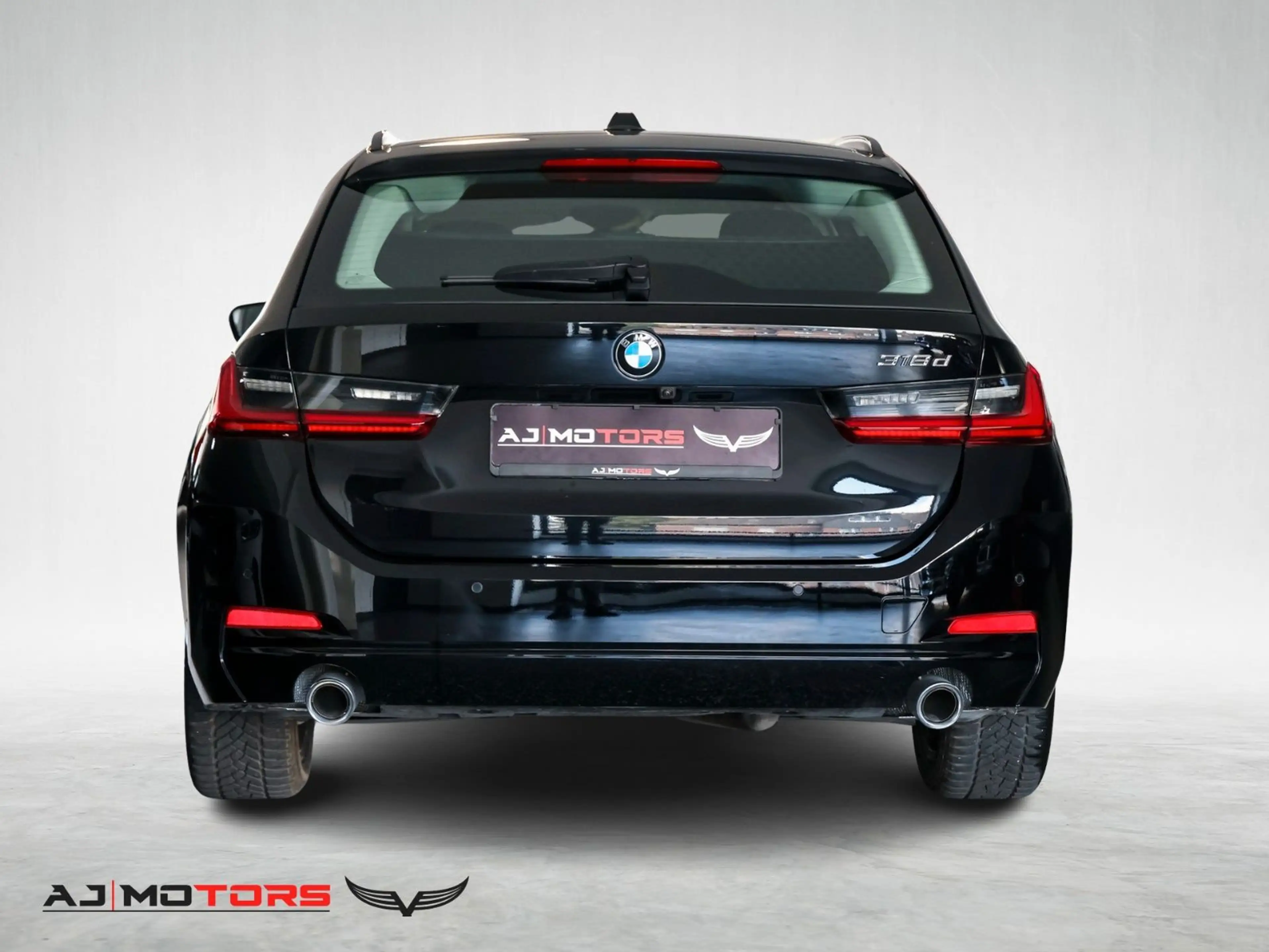 BMW 318 d Touring *LED-DAB-KAMERA-SHADOWLINE* — photo 4