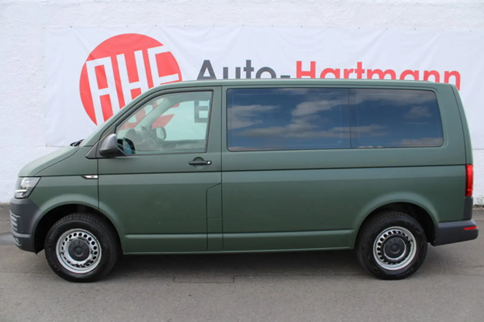 Volkswagen T6 Transporter 2.0 TDI Kombi 4M Standhz Diff PDC Gri - 2