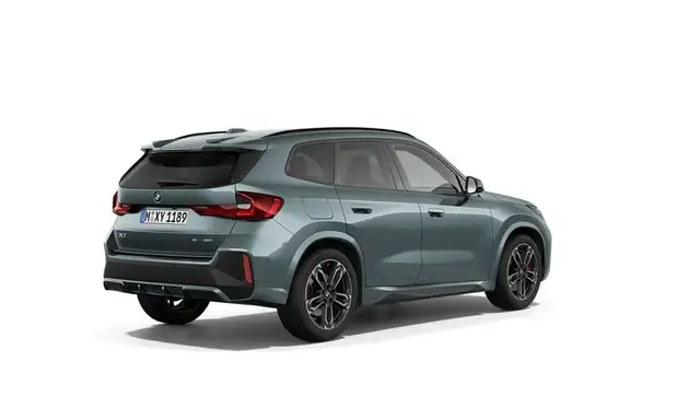 BMW X1 view 2