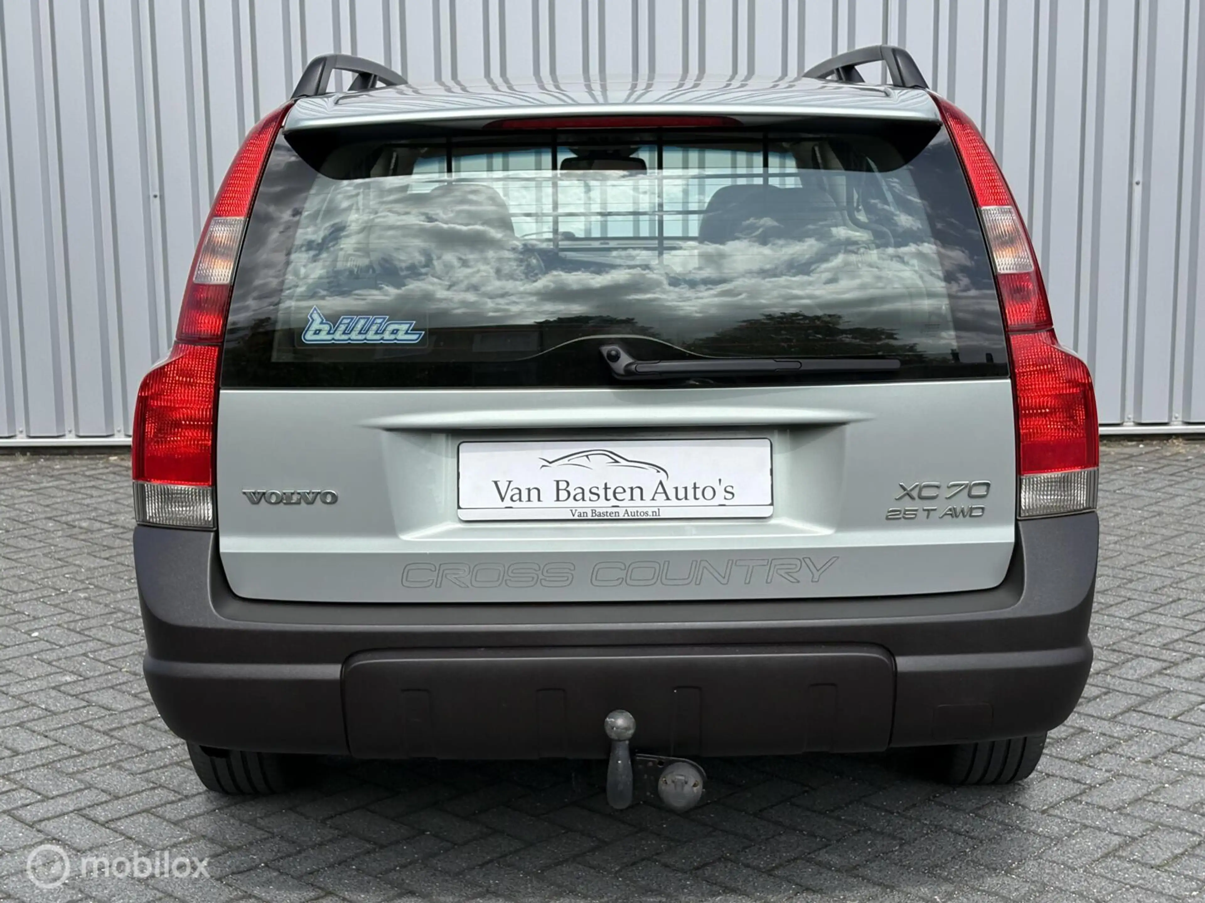 Volvo XC70 2.5 T AWD Comfort | 210pk | Leder | Trekhaak | Cru — photo 8