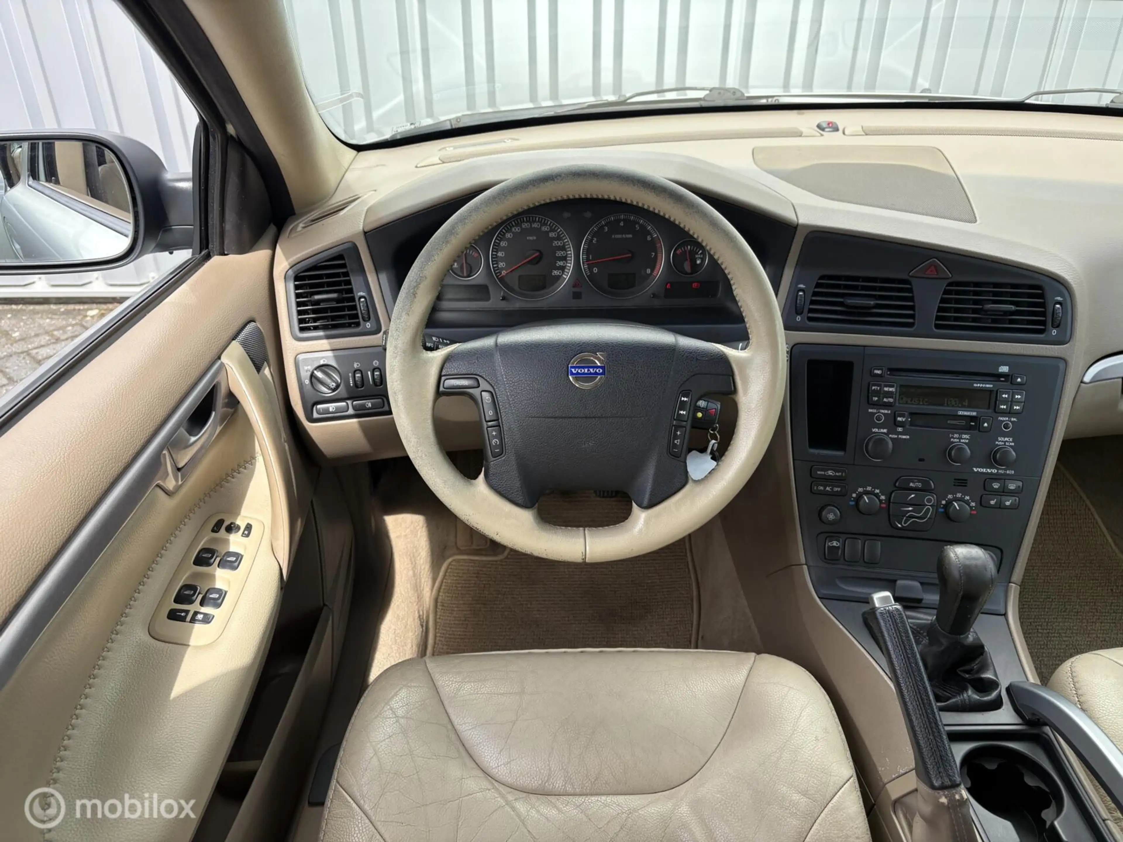 Volvo XC70 2.5 T AWD Comfort | 210pk | Leder | Trekhaak | Cru — photo 12