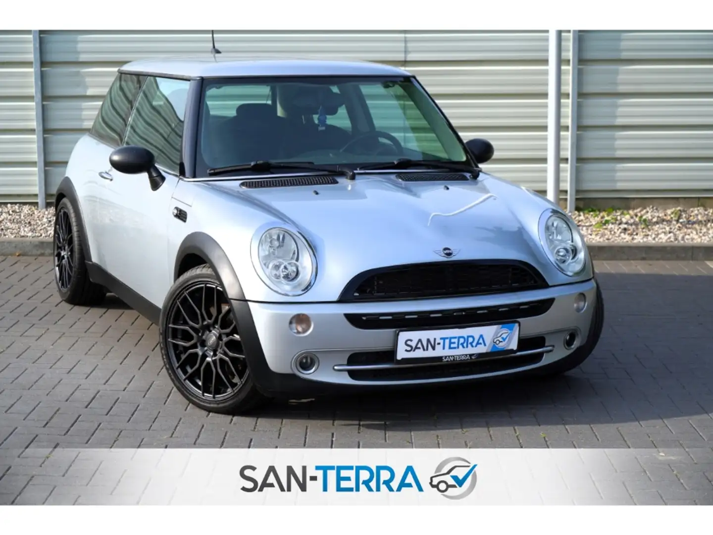 MINI One 1.6 KLIMA*ZV*LEDER-LENKRAD*ABS*AIRBAG*LM-FELGEN*SP Silber - 2
