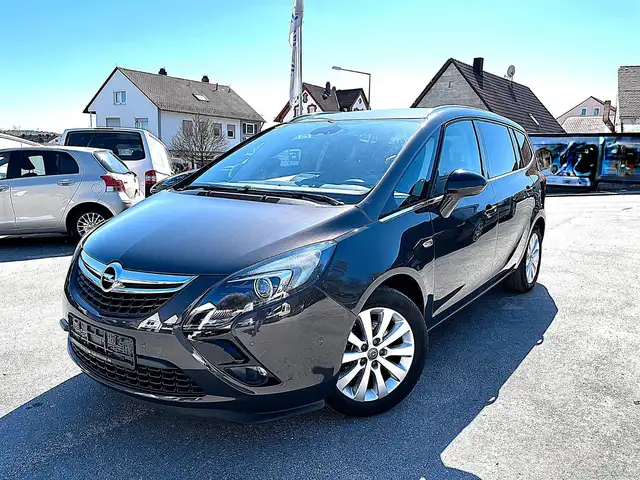 Opel Zafira C Tourer Innovation 7-SITZE/NAVI/KAMERA/A