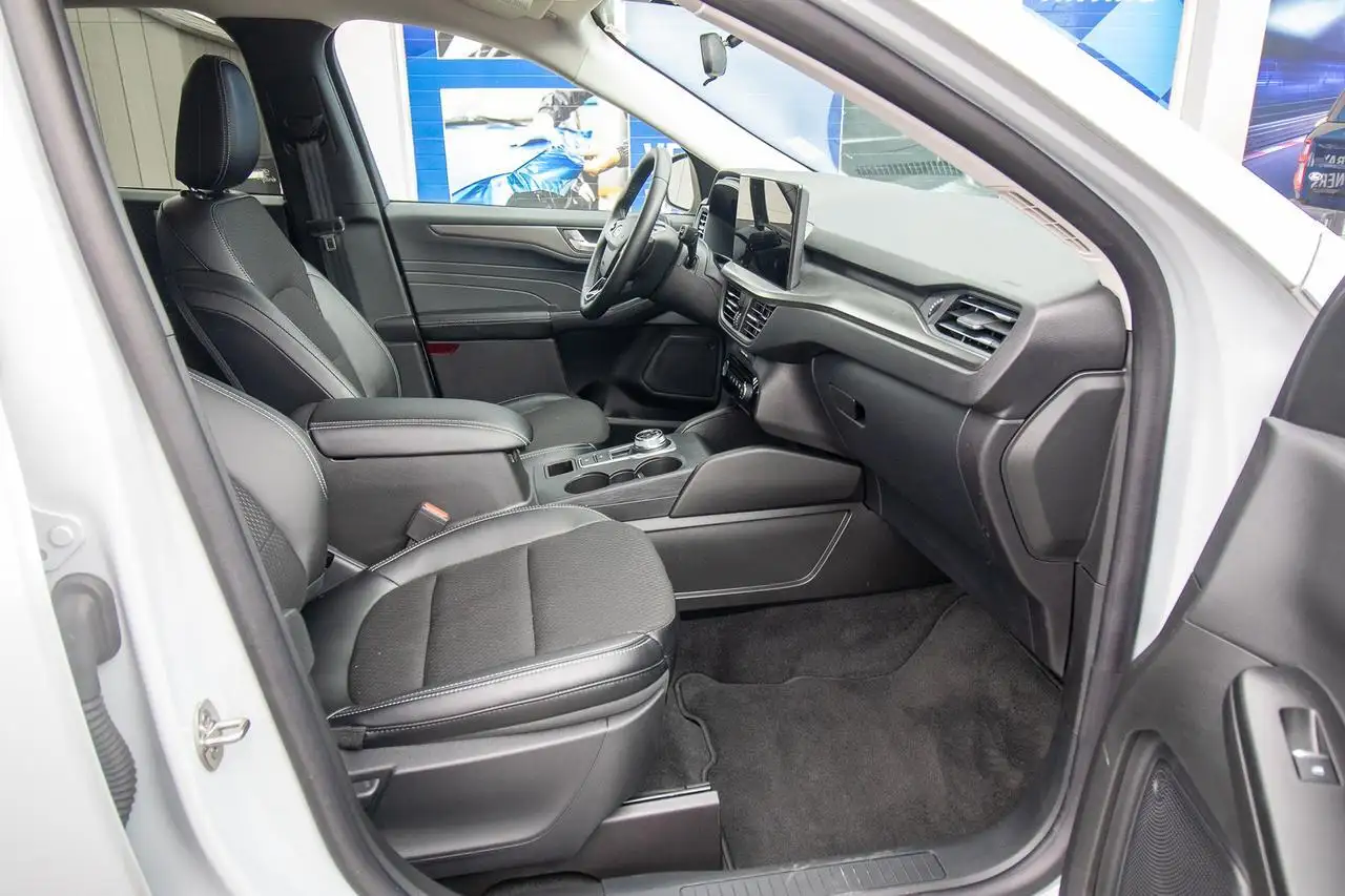 Ford Escape photo Ford Escape