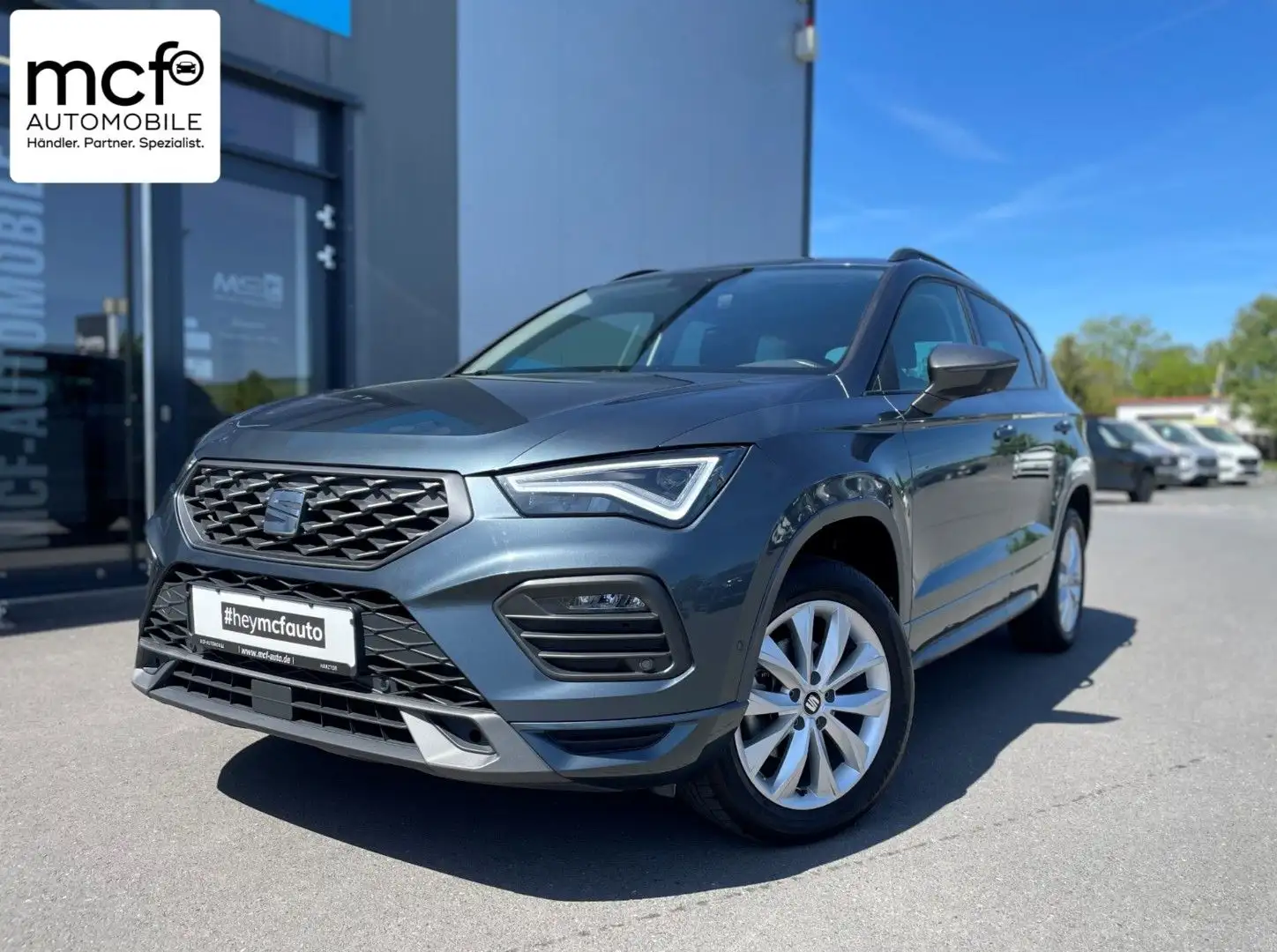 SEAT Ateca 1.5 DSG FR *Standheizung*ACC*LED*Keyless* Gris - 1