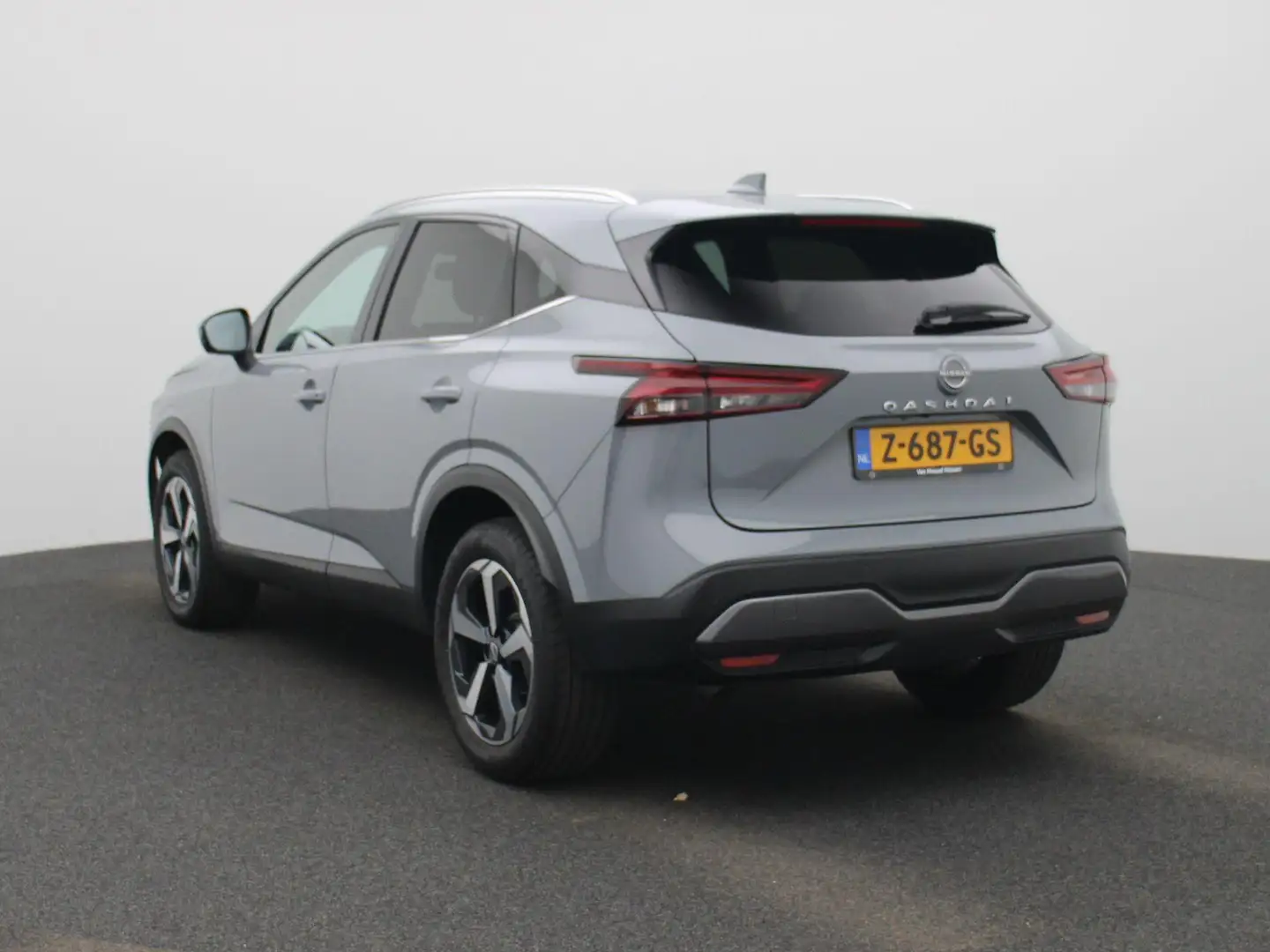 Nissan Qashqai 1.3 MHEV Xtronic N-Connecta LM velgen | 12.3" TFT Grijs - 2
